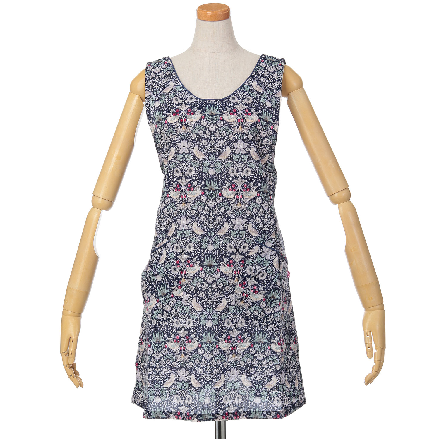 V＆A いちご泥棒エプロン - 画像4