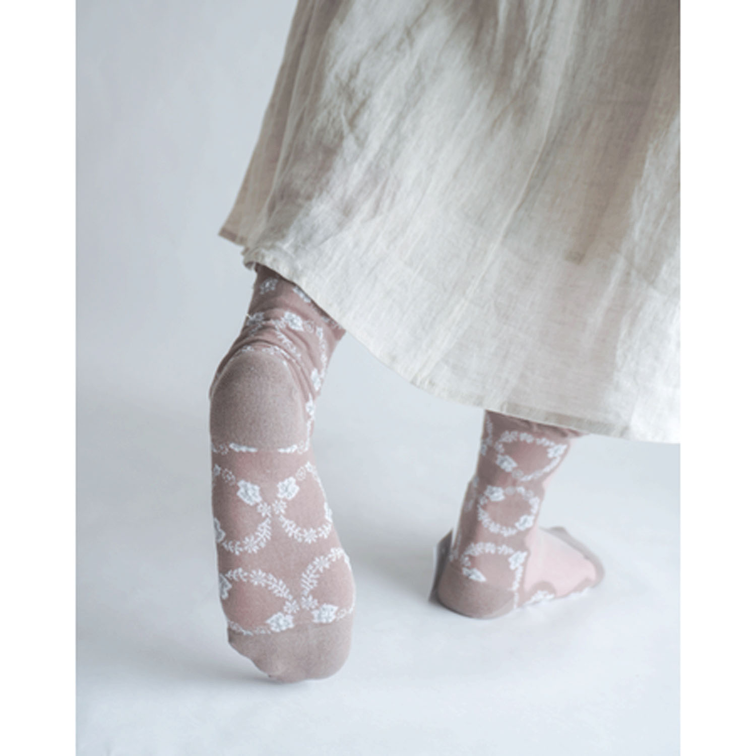 北欧調  リース柄  シースルーソックス【在庫限り】 - 画像9
