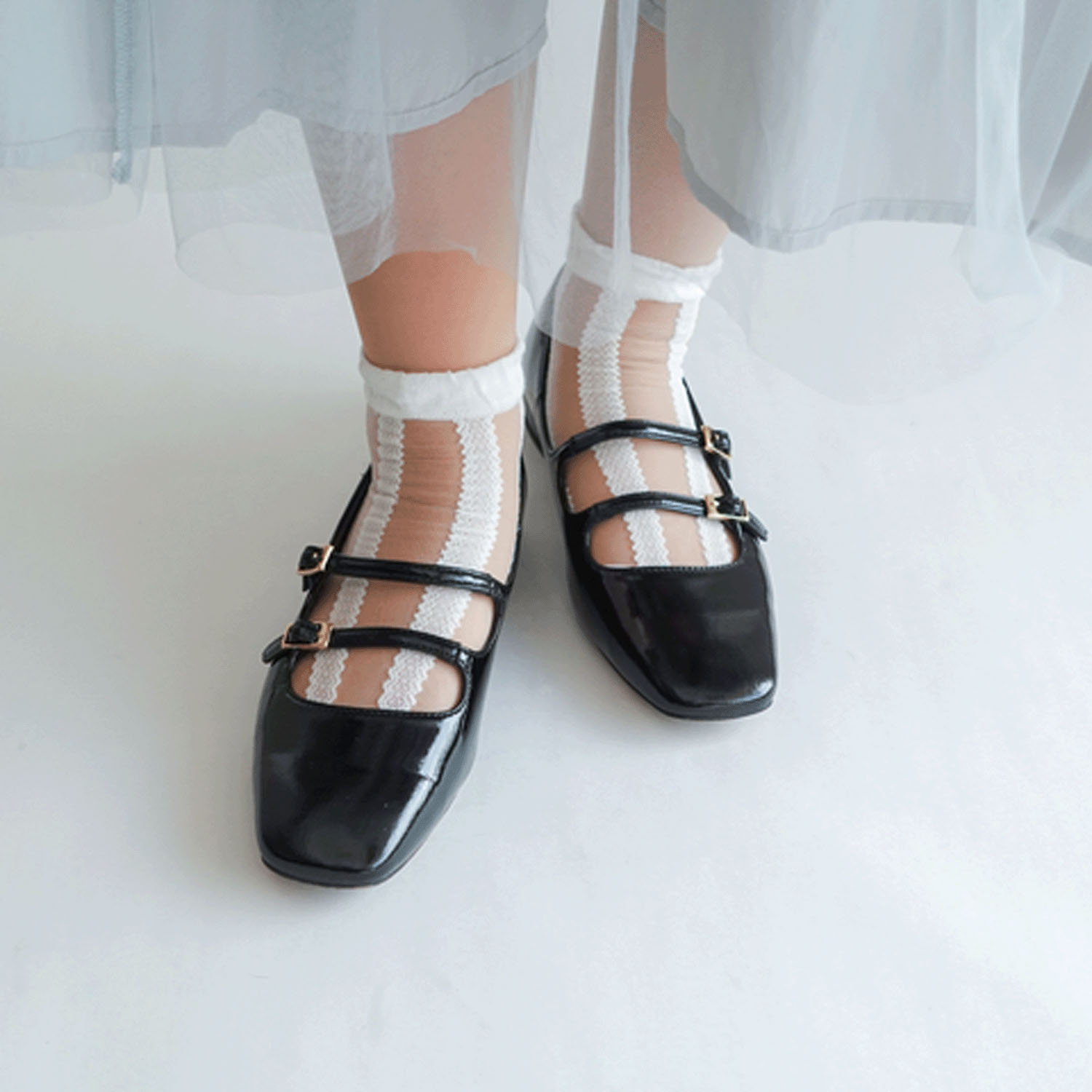 定番人気商品★シルク混 ストライプレース柄 シースルーソックス - 画像4