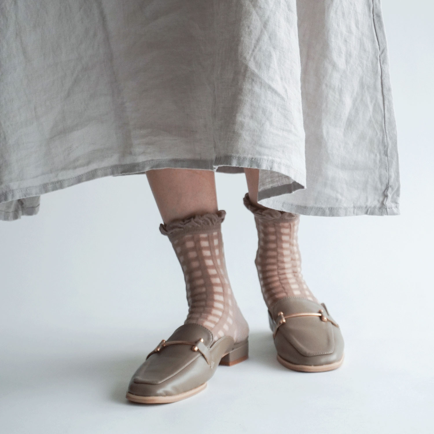 やわらかナイロン シースルーソックス  チェック柄 - 画像3