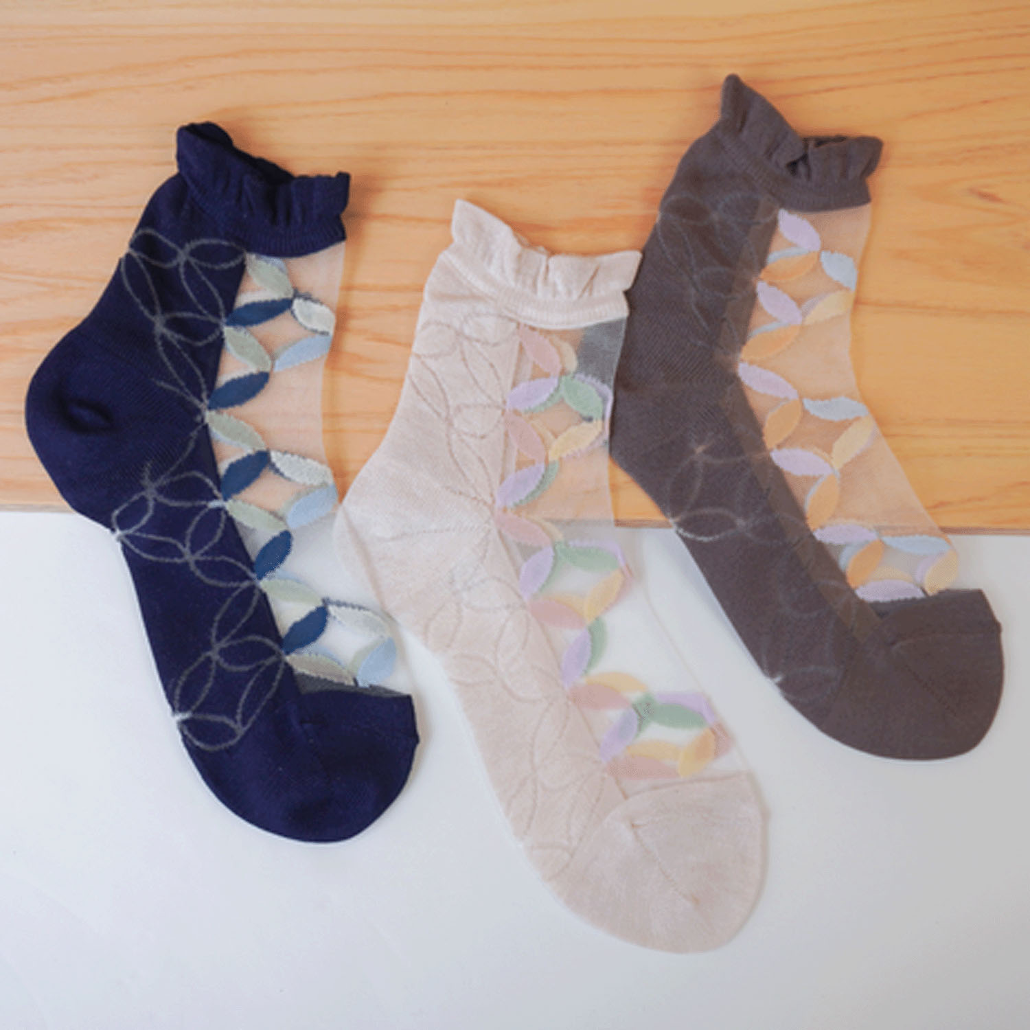 【モカブラウンのみ】25SS新シリーズ シースルーソックス 和モダン 七宝柄【在庫限り】