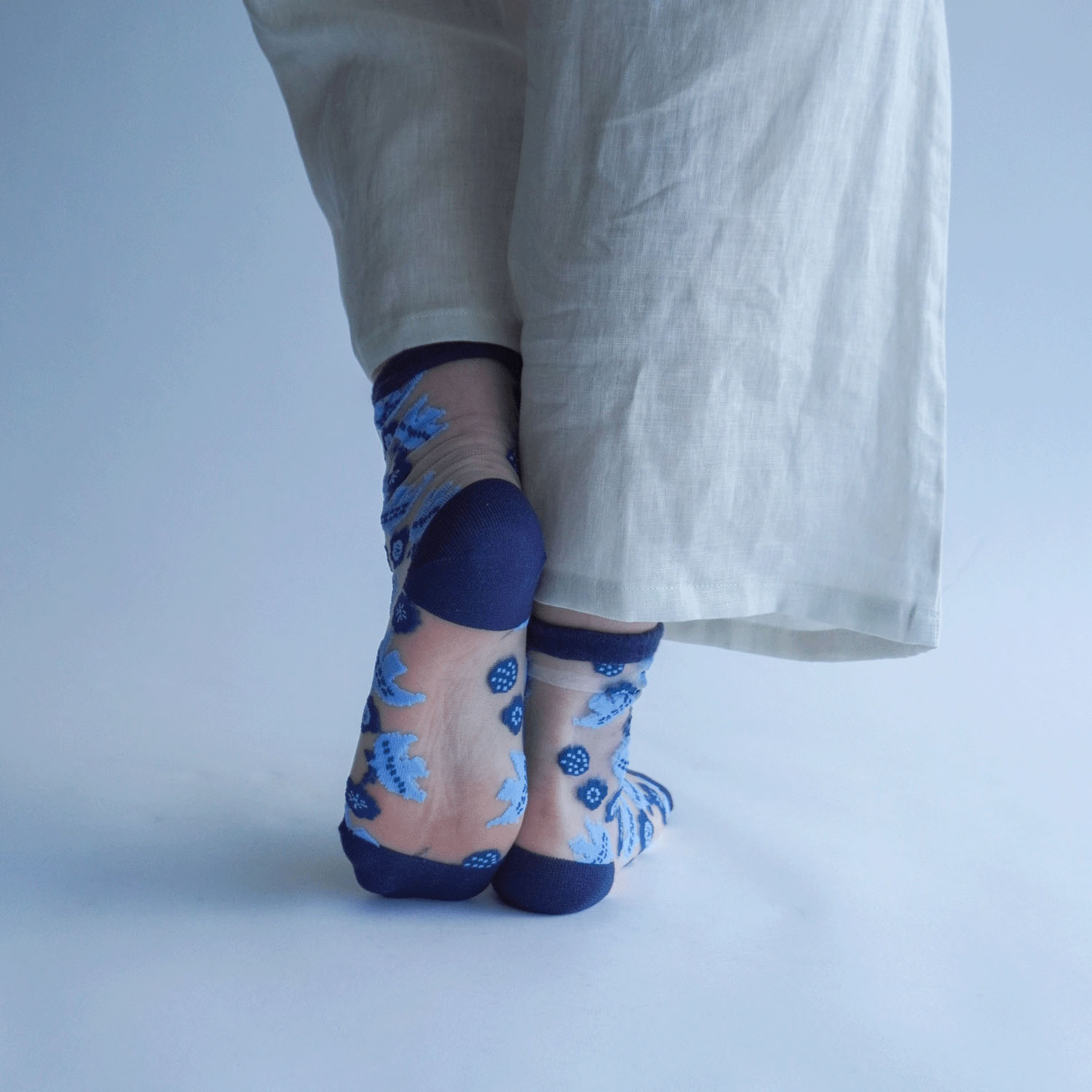 北欧調  鳥とお花総柄 シースルーソックス - 画像22