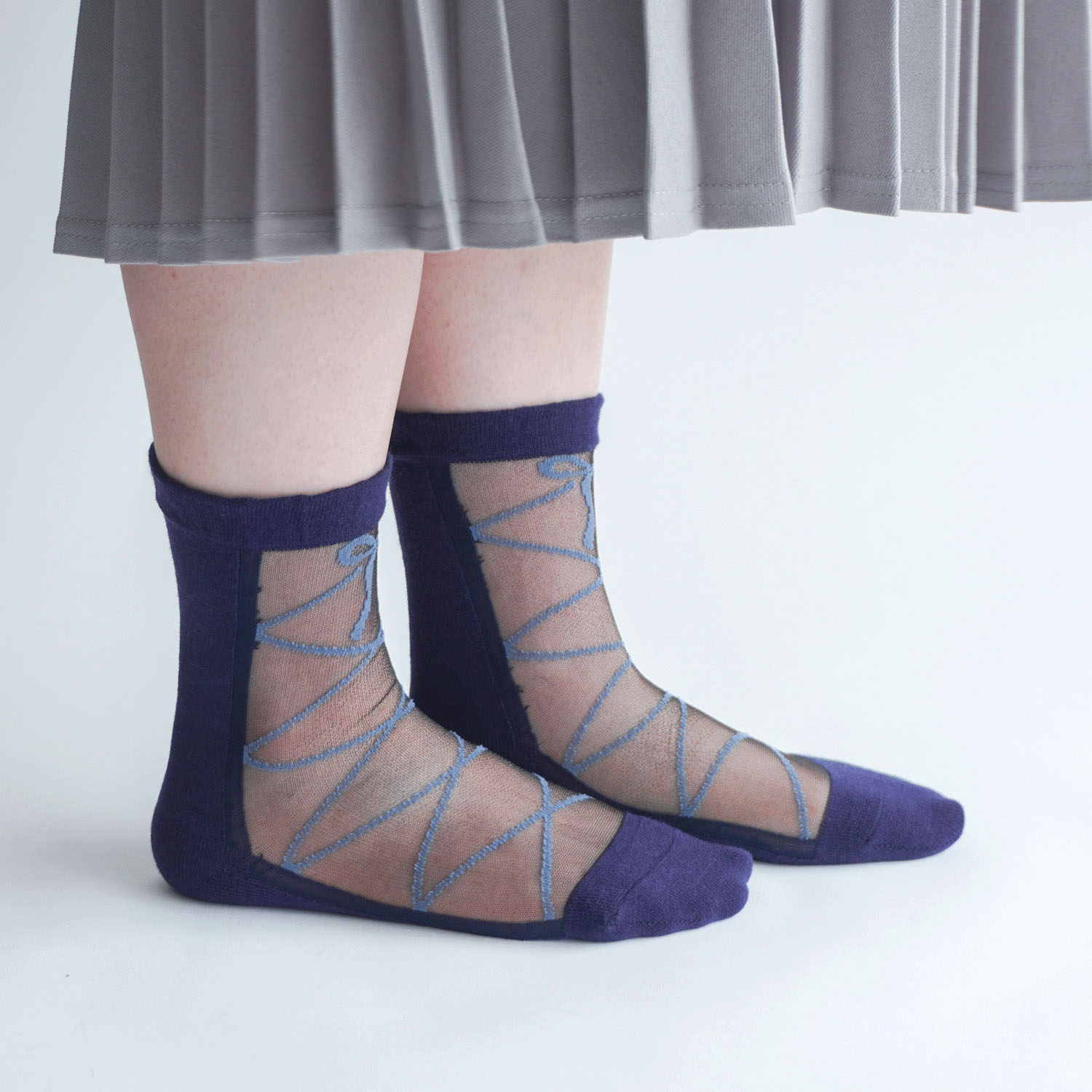 25AW新柄  シースルーソックス ハイクルー  カシミヤ混 リボン柄【在庫限り】 - 画像11