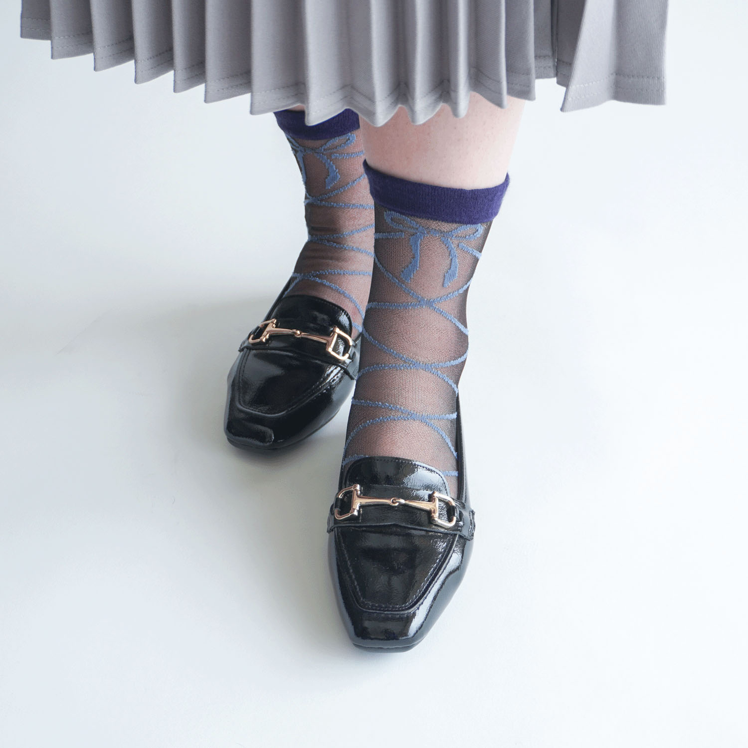 25AW新柄  シースルーソックス ハイクルー  カシミヤ混 リボン柄【在庫限り】 - 画像15