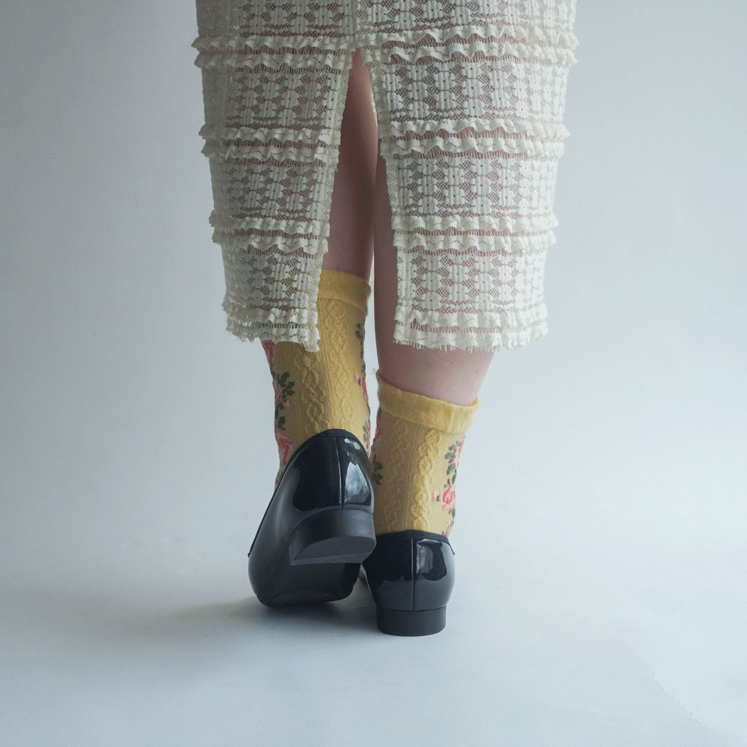 25AW ギュレ カシミヤ混 フロート波 バラ柄 靴下 日本製【在庫限り】 - 画像20
