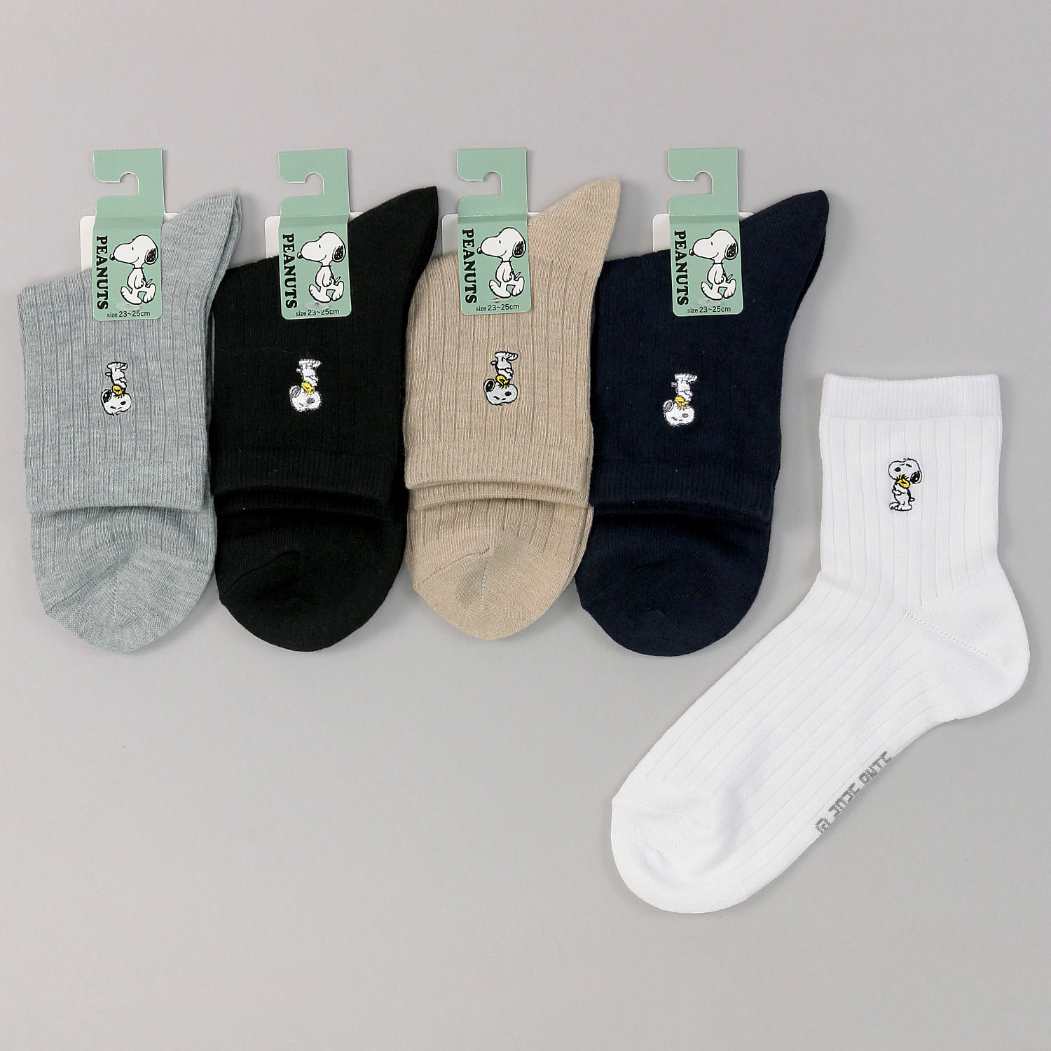 クルー丈  スヌーピー  刺しゅう  靴下