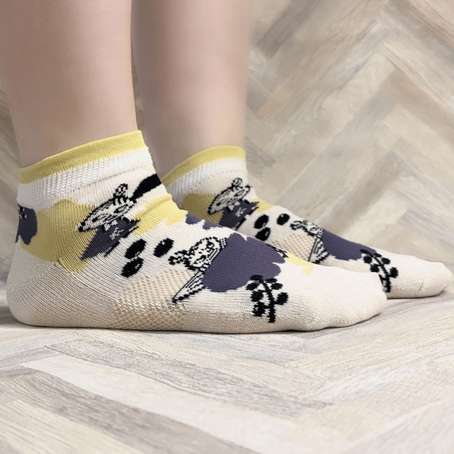 MOOMIN スニーカー丈ソックス 大花ミイ刺繍 - 画像4