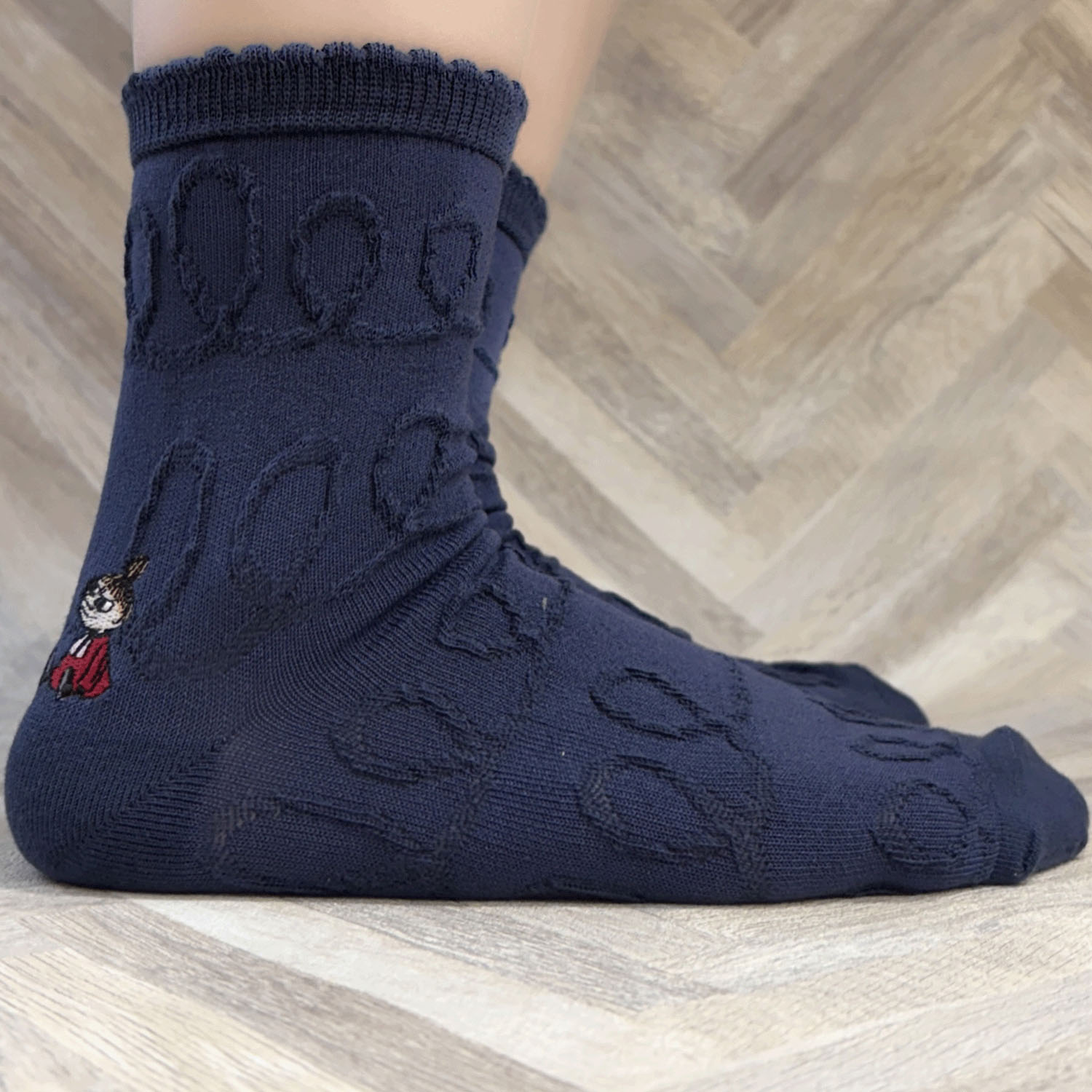 MOOMIN ロークルーソックス 逆スパ クルクルミイ刺繍 - 画像7