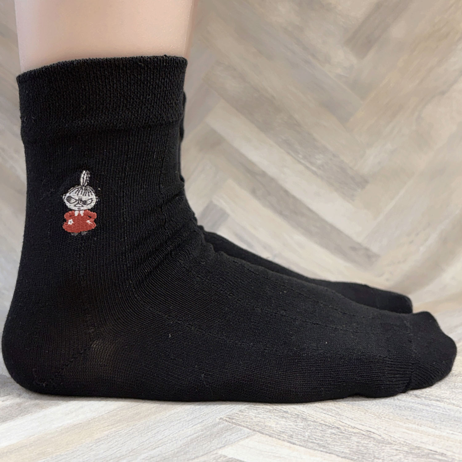 MOOMIN ロークルーソックス 麻入りタックストライプ - 画像3