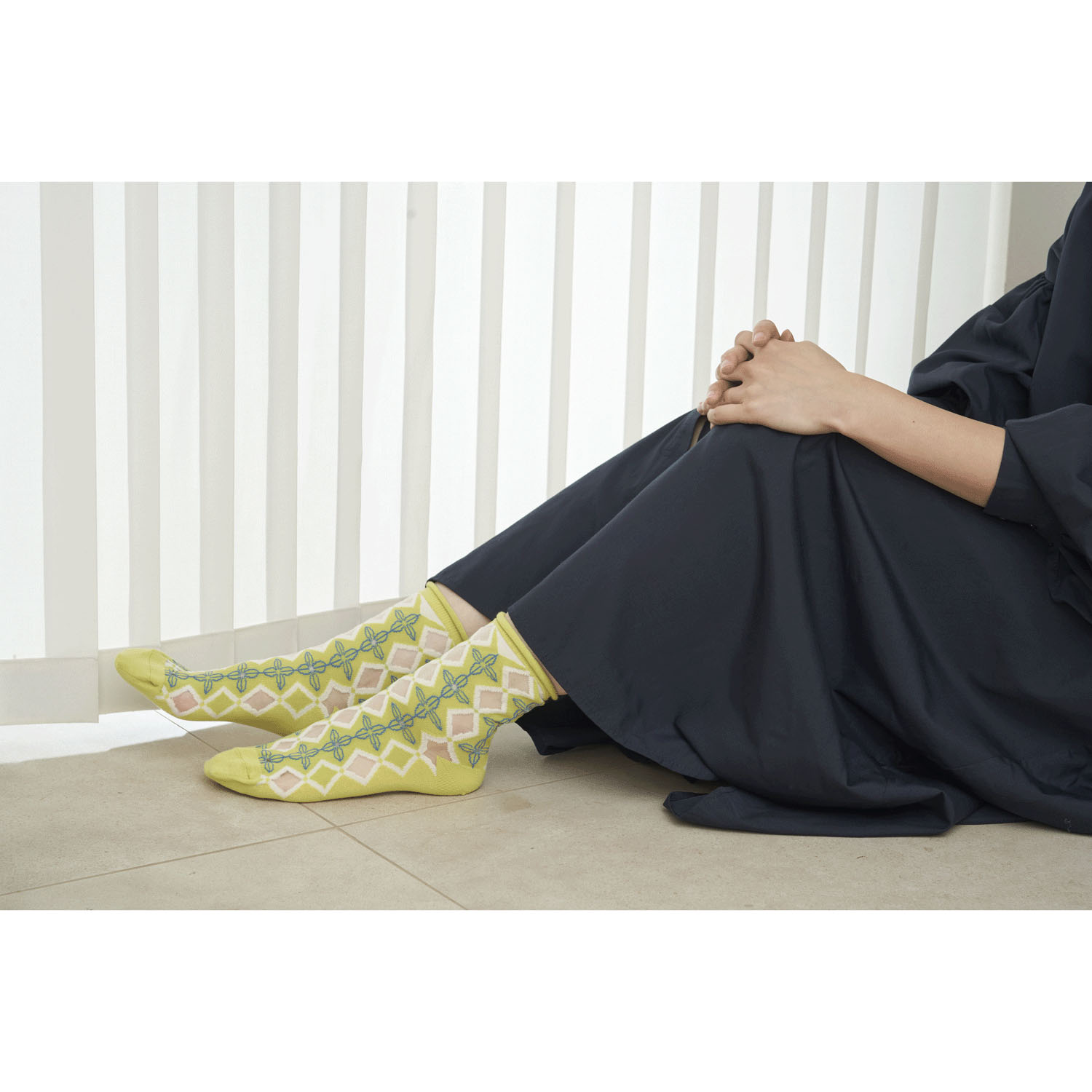 fromFシースルーソックス（apila／四つ葉） - 画像3