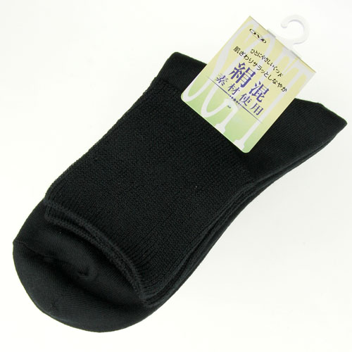 しめつけません 絹混ソックス