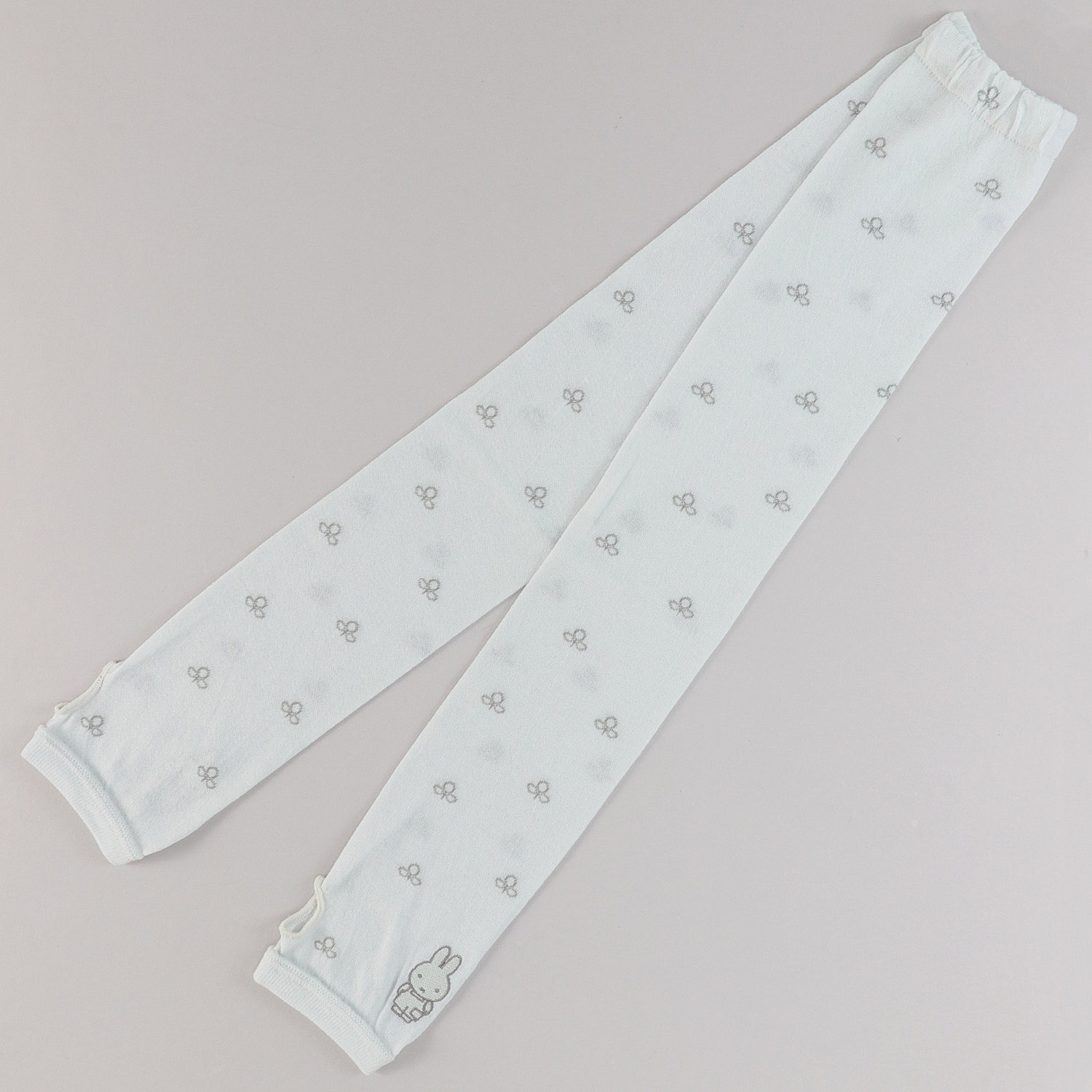 ミッフィー アームカバーUVカット＋吸水速乾 花とミッフィー刺繍【在庫限り】 - 画像5