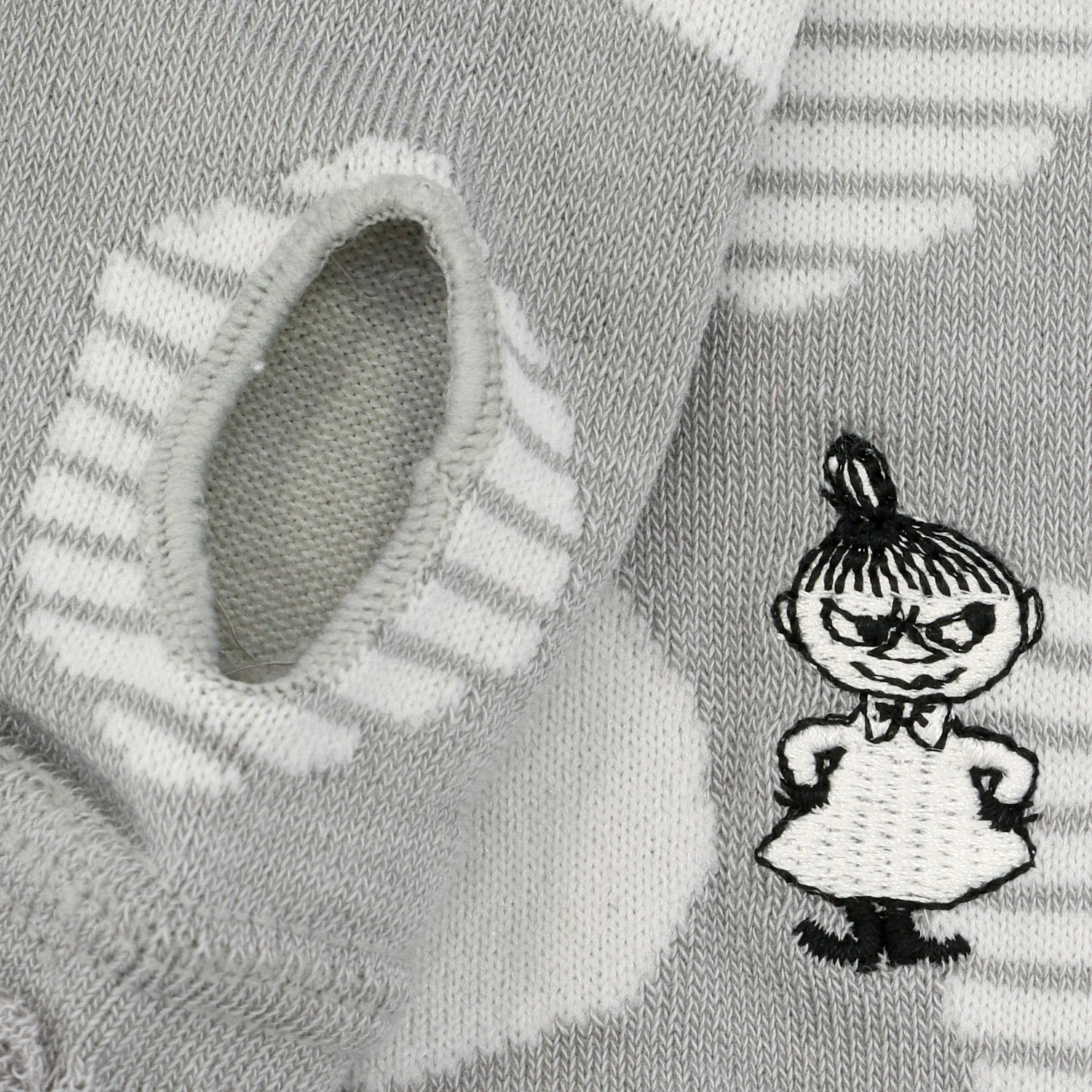 MOOMIN アームカバー UVカット＋冷感 ドット柄ミイ刺繍 - 画像3