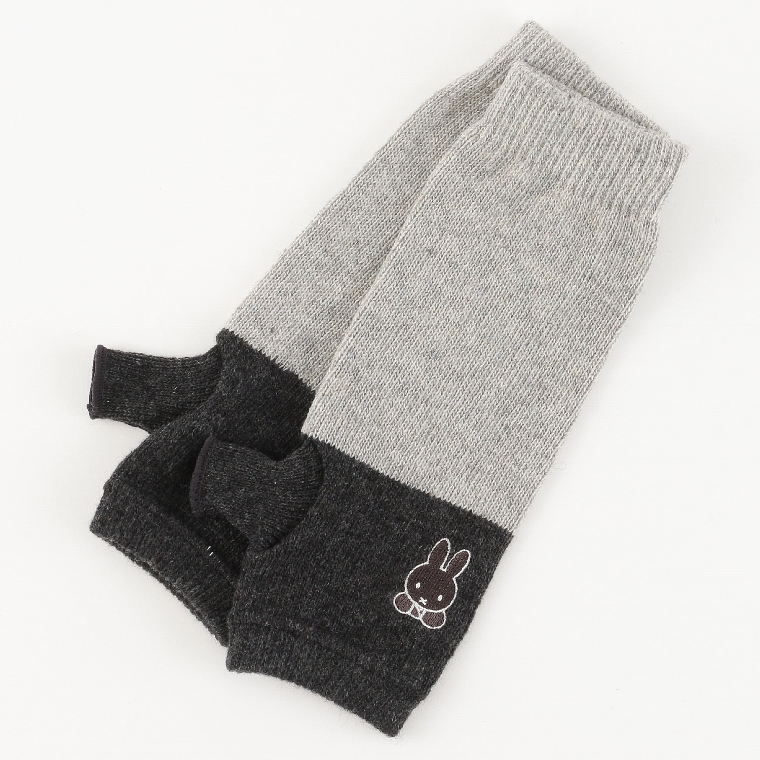 ミッフィー アームウォ―マ― 切替＋フェイス刺しゅう【在庫限り】 - 画像1