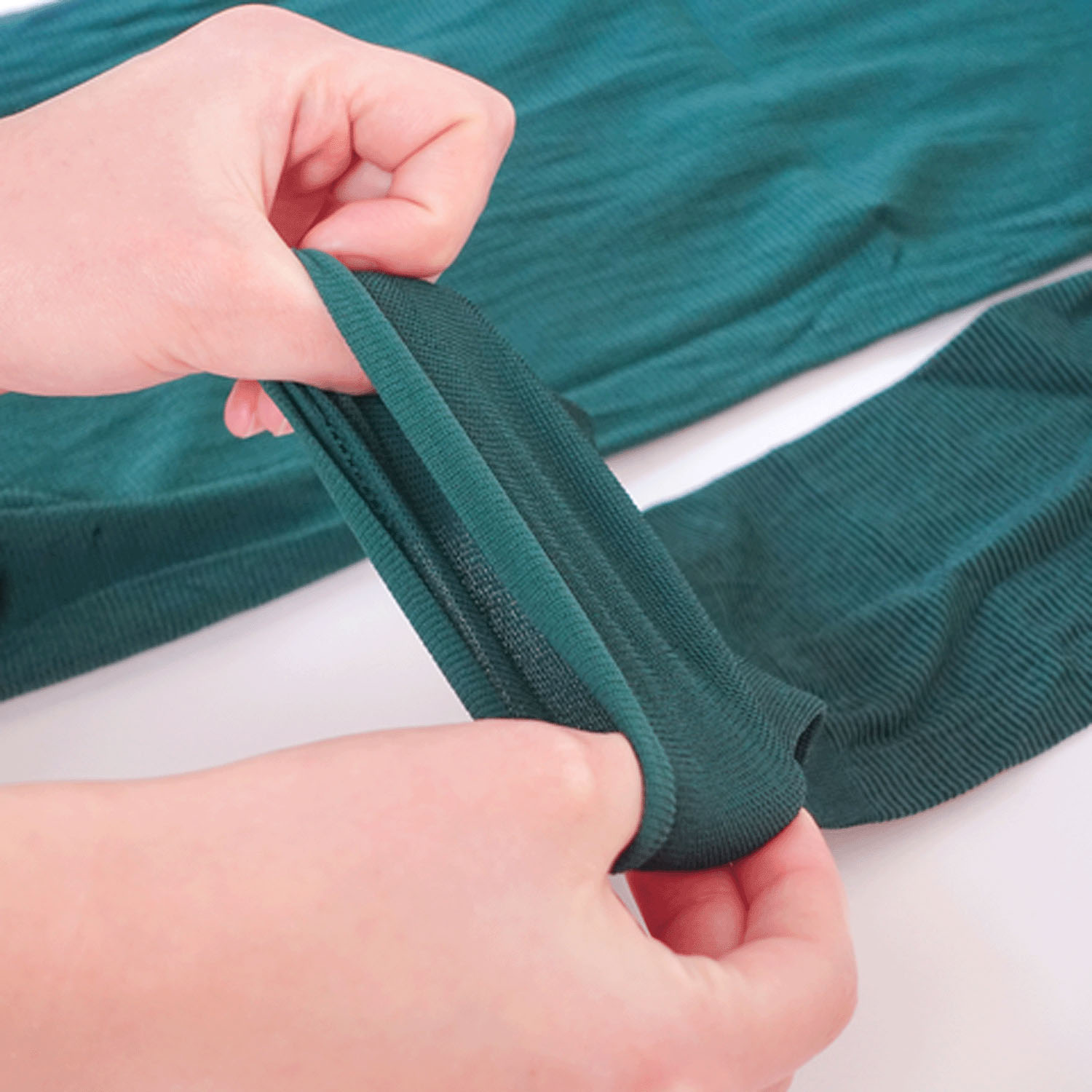 日本製 タイツ素材  8分丈 パウダリーインナー ハイネック【在庫限り】 - 画像19