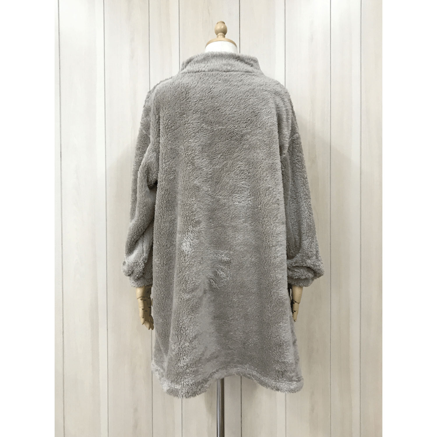 ボア無地ネコアップリケハイネックカッポー - 画像2