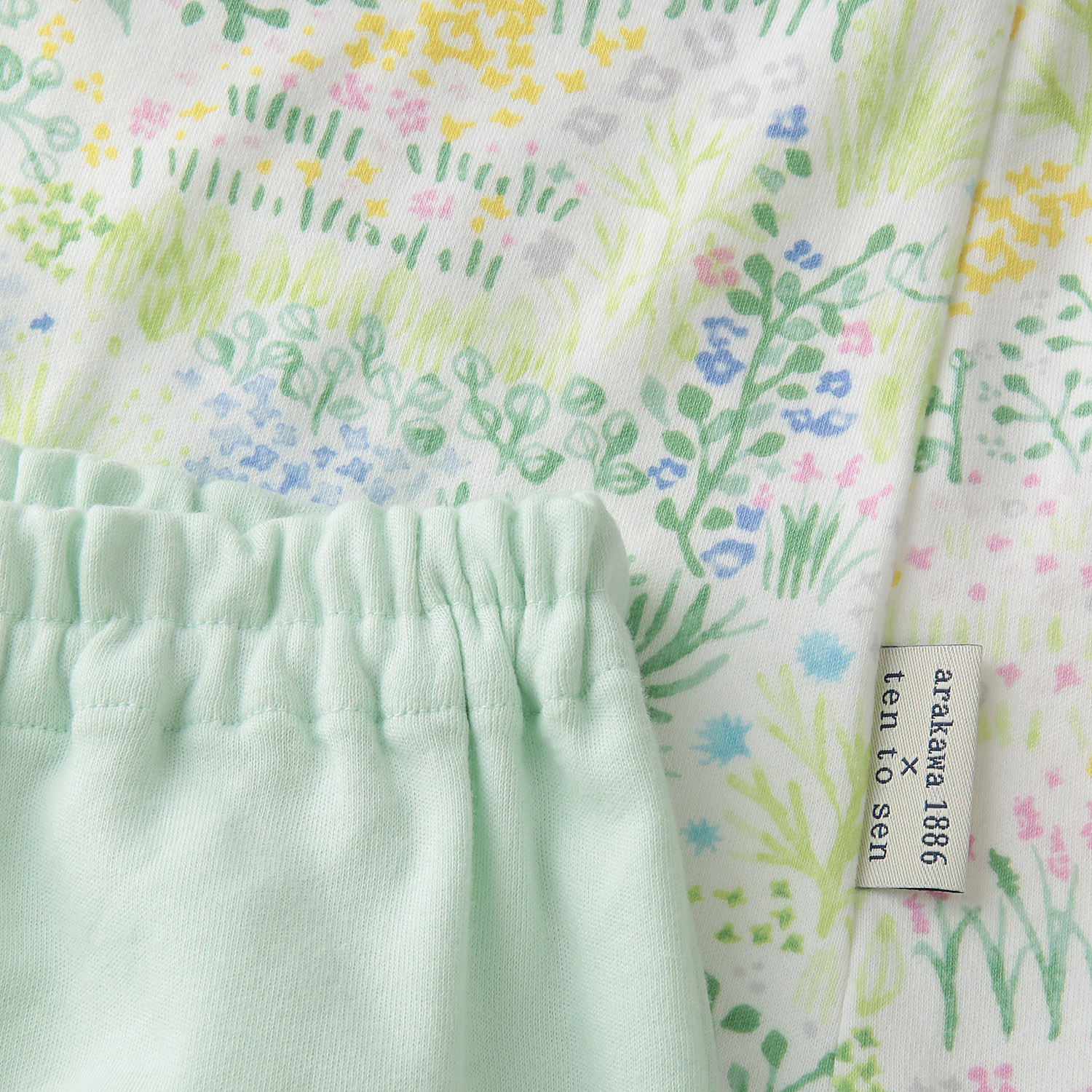 点と線模様製作所 綿 スムース プリント 春の庭  レディース パジャマ - 画像3