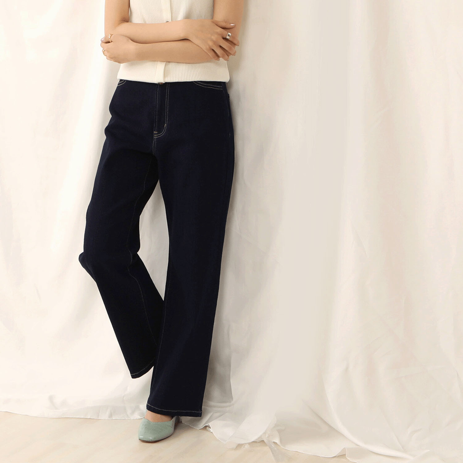 【ETONET限定 お取り寄せ】Emma リサイクルデニム釦付きストレートパンツ - 画像23