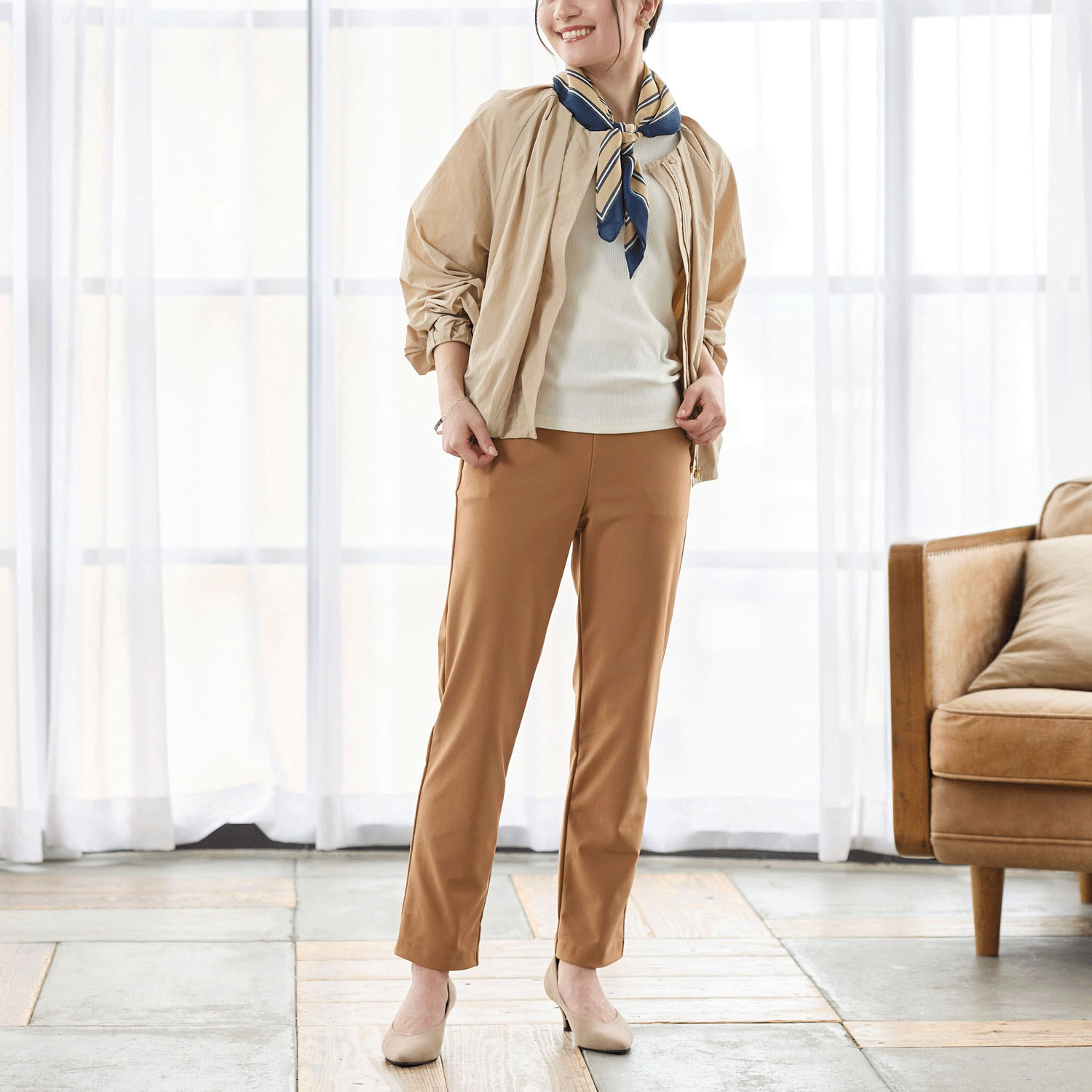 【Insta Live】TAKUMIBA エアシルキー・スリムパンツ - 画像14