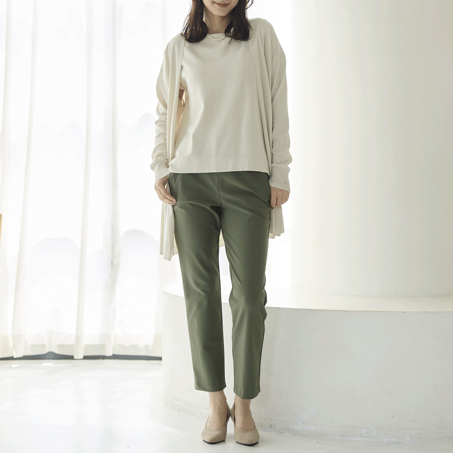 【Insta Live】TAKUMIBA エアシルキー・スリムパンツ - 画像19