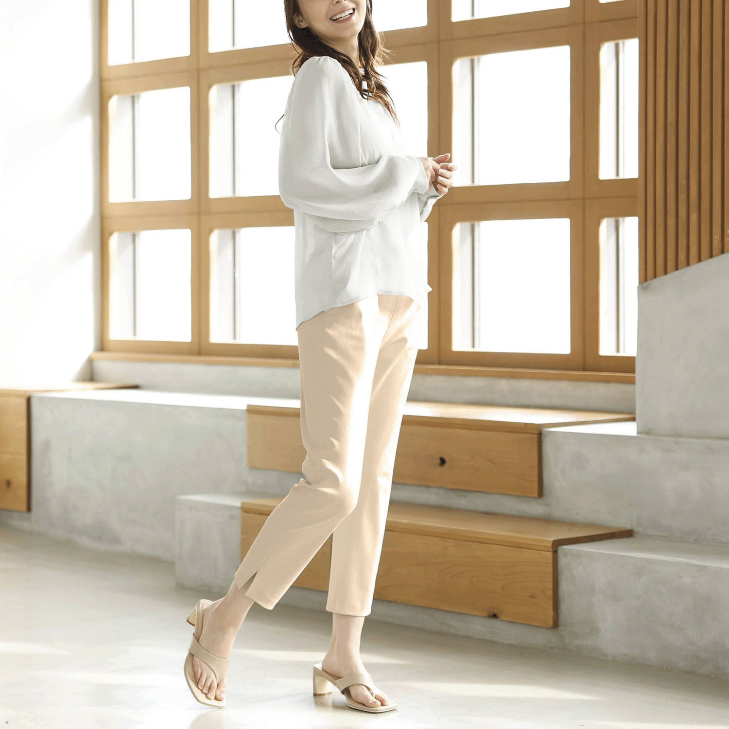 Reginetta ドライモーメント・前ポケット裾スリムパンツ - 画像1