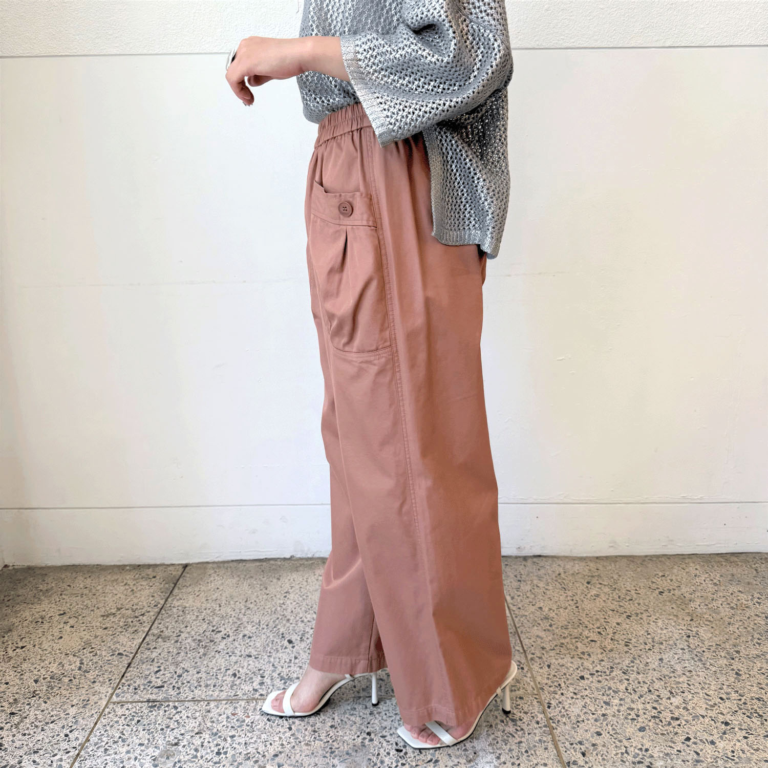 aiai 綿ツイル パフポケットワイドパンツ - 画像2