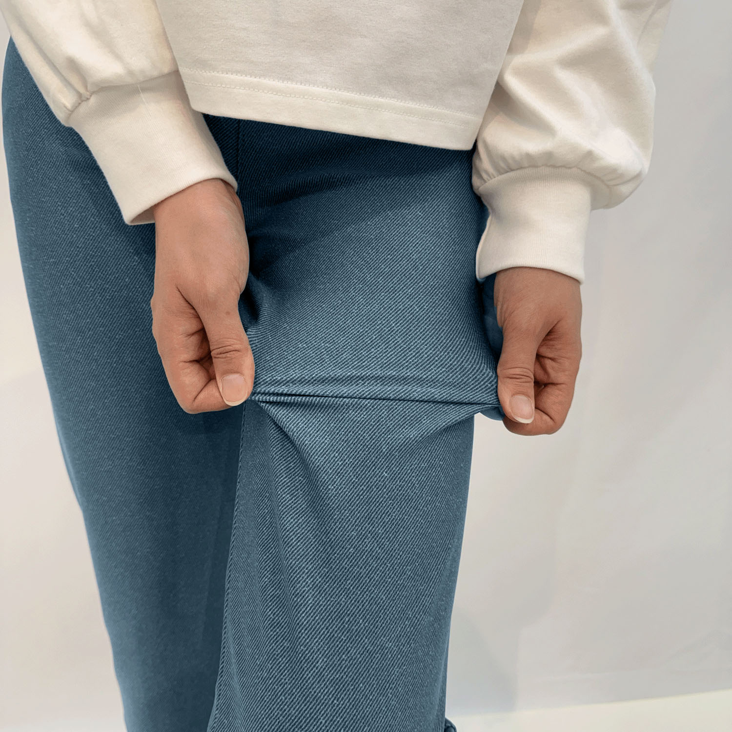 釦付きデニムプリント 大人スタイルパンツ - 画像5