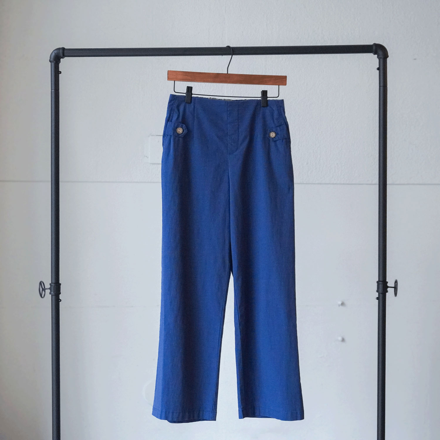 aiai リヨセル麻ストレッチ シュッと！ストレートパンツ - 画像8