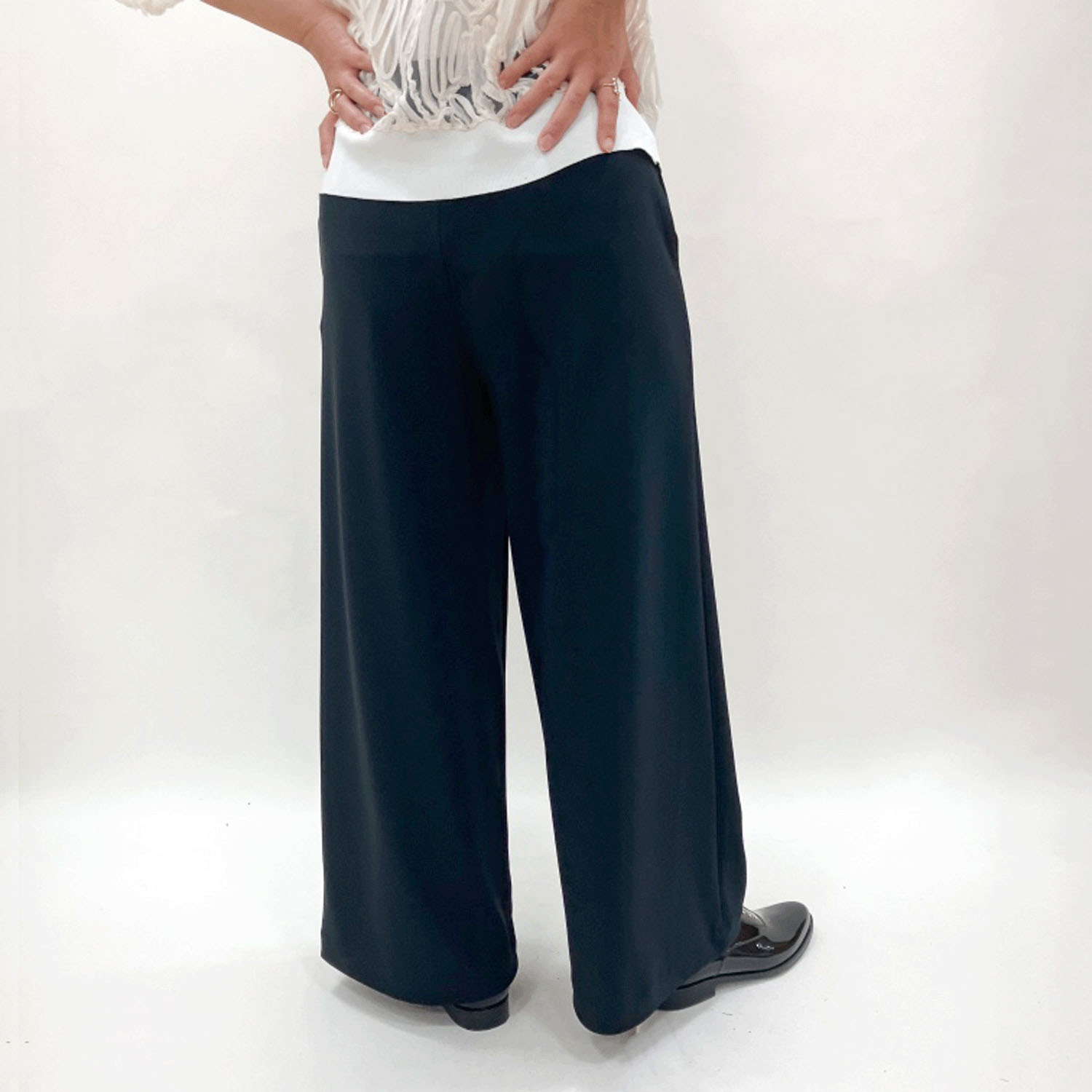 ピタッツ 通年素材（インレック）ワイドパンツ - 画像14