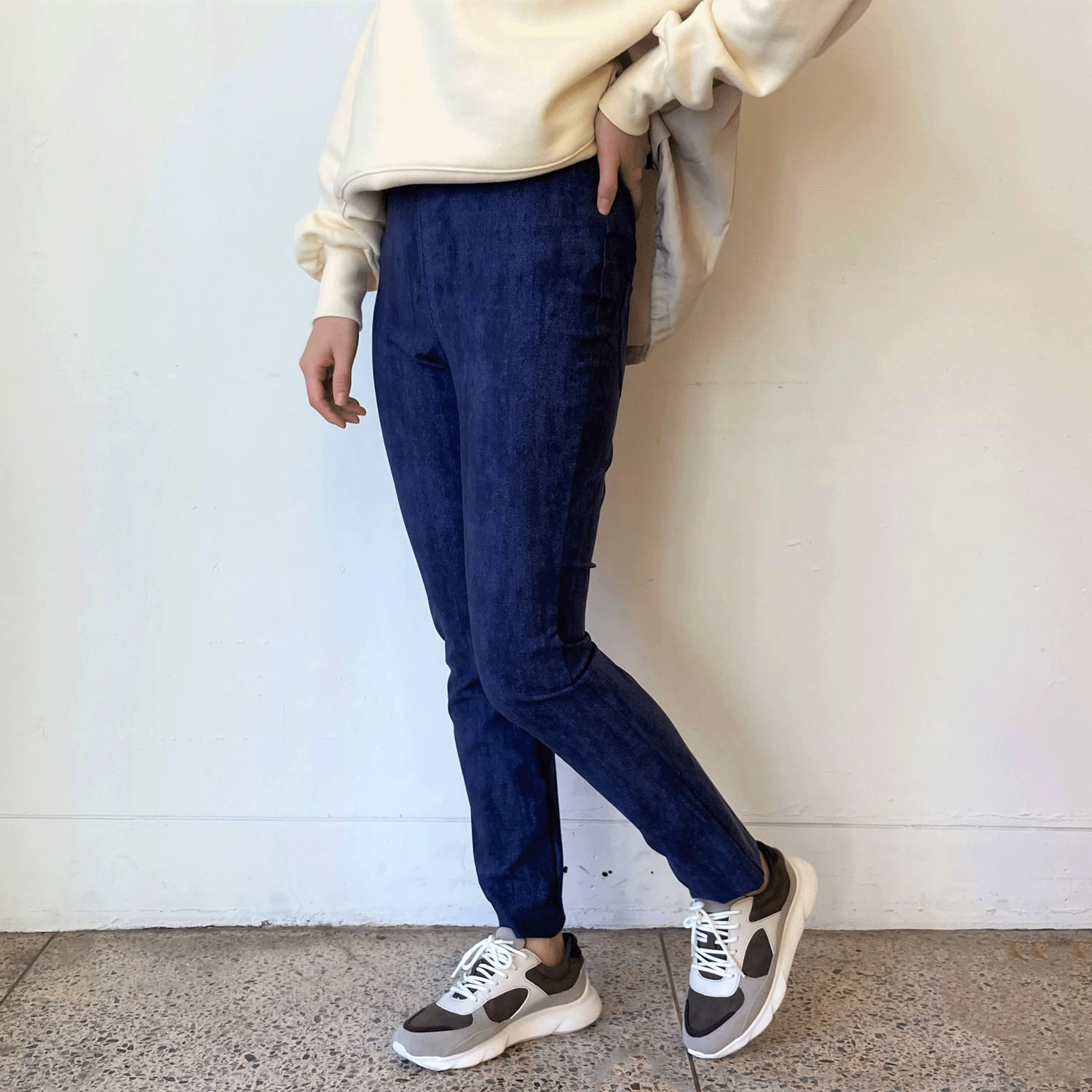 ピタッツスティックパンツ デニムプリント - 画像2