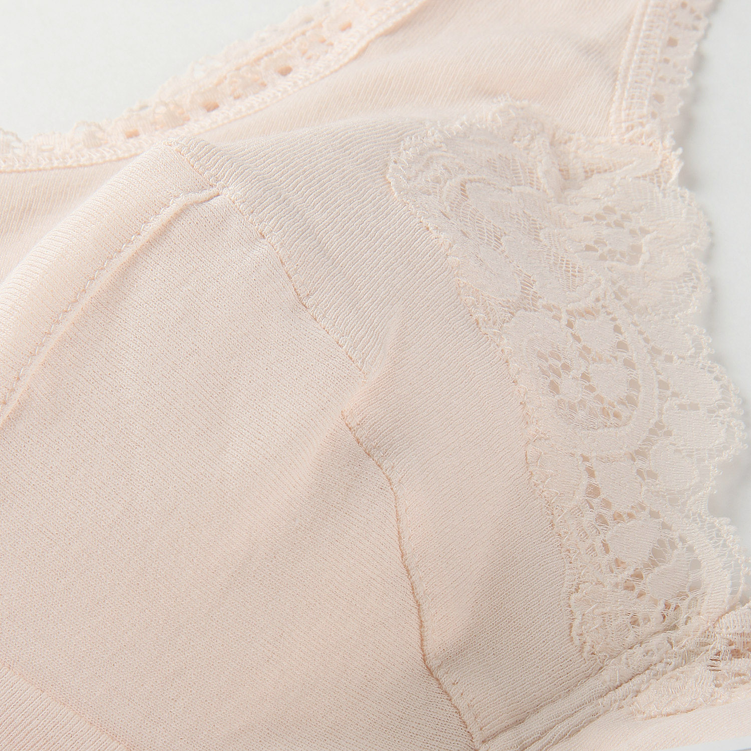 アサメリー ラン型ブラ付きレースキャミソール A90 - 画像4