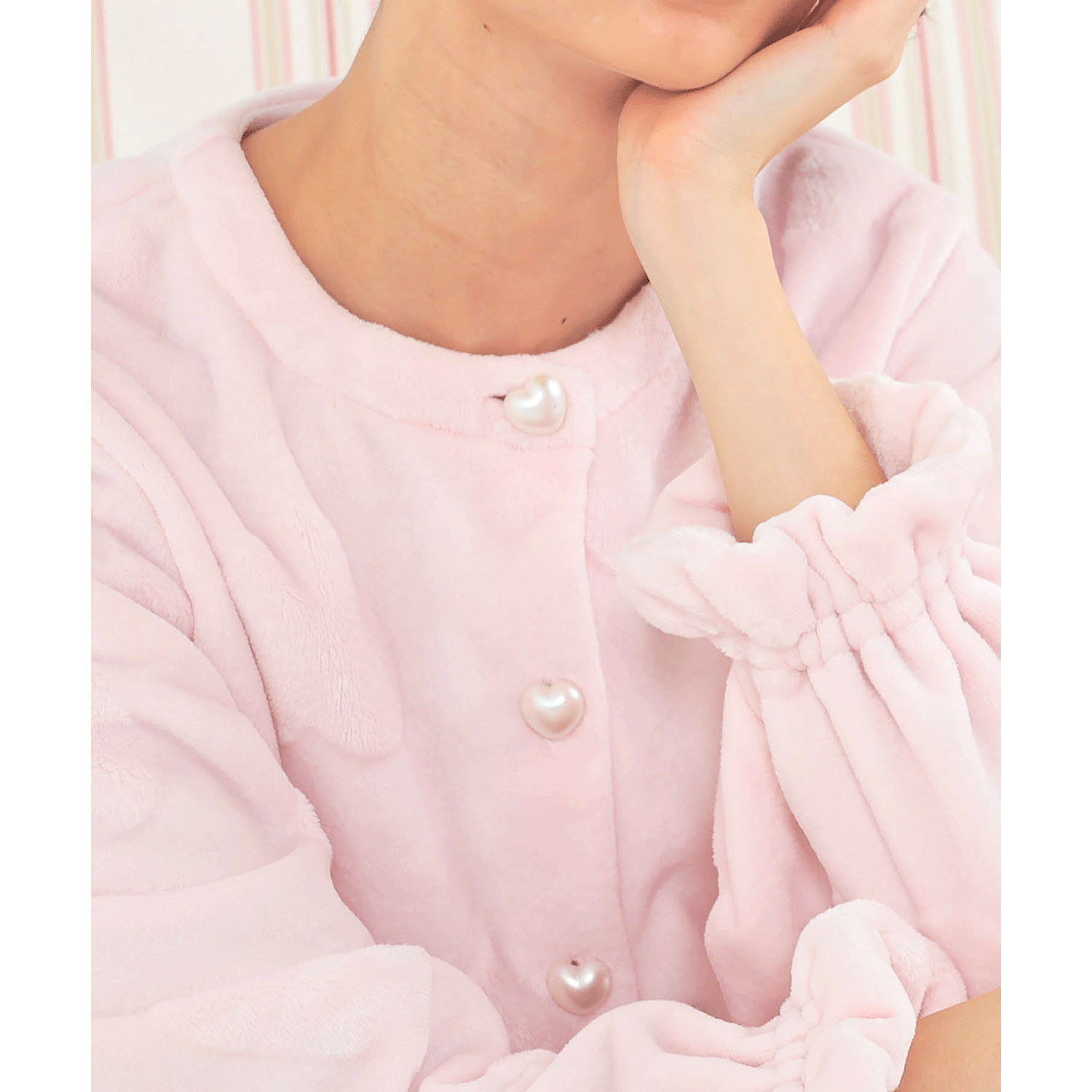 Narue シャイニースノーエンボスハートペプラムパジャマ - 画像21