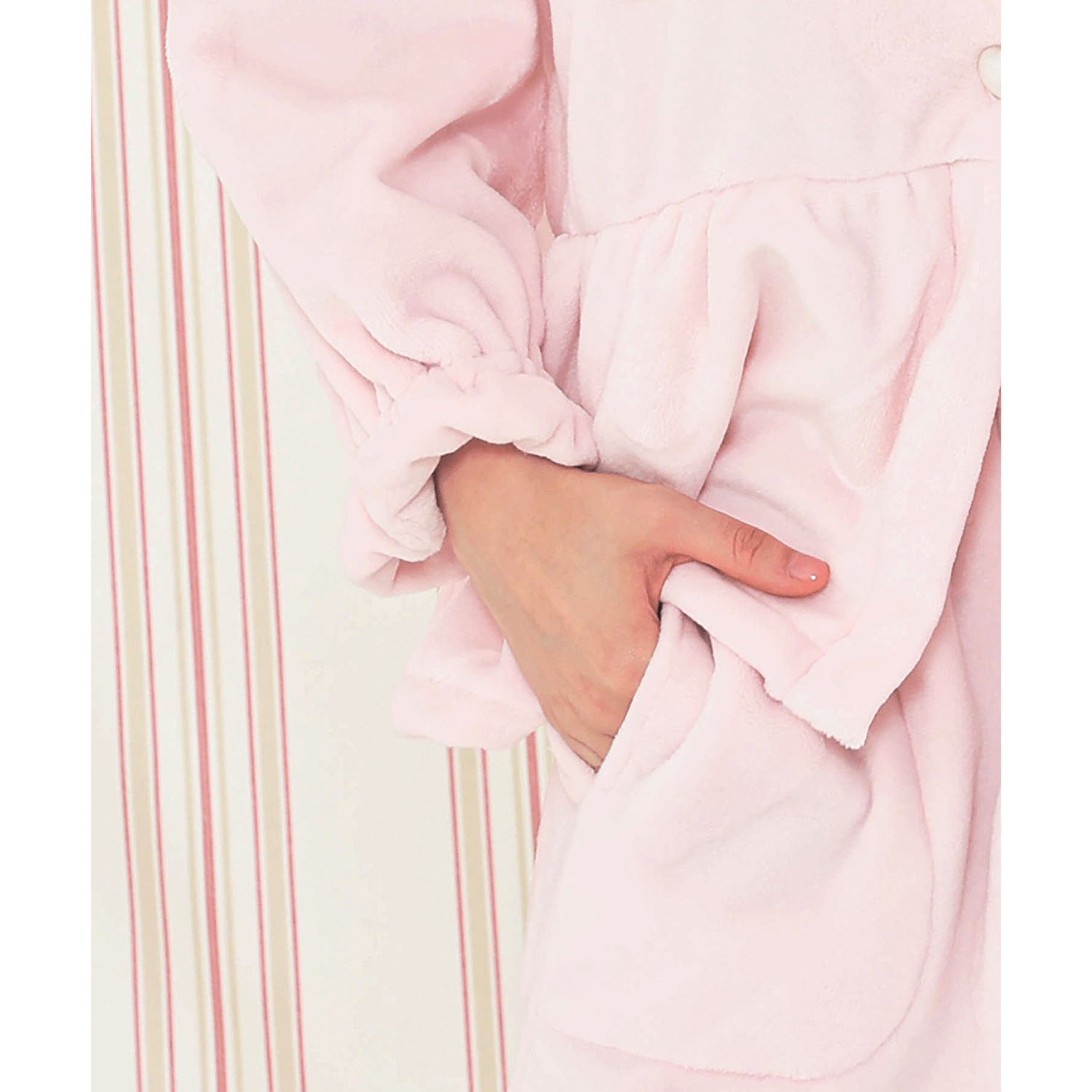 Narue シャイニースノーエンボスハートペプラムパジャマ - 画像23