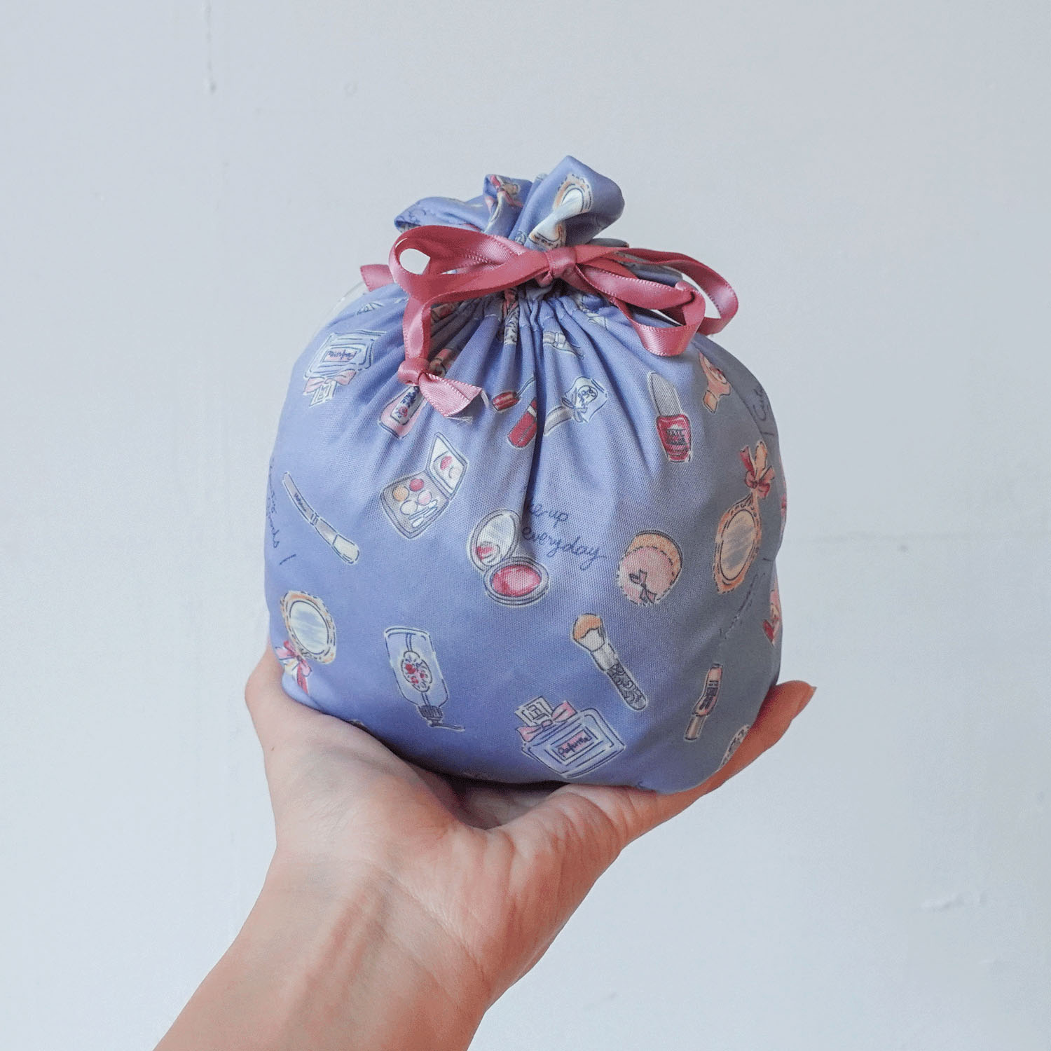 ジョワイユニュイ ポーチ付 携帯パジャマ Tスーツ コスメ - 画像14