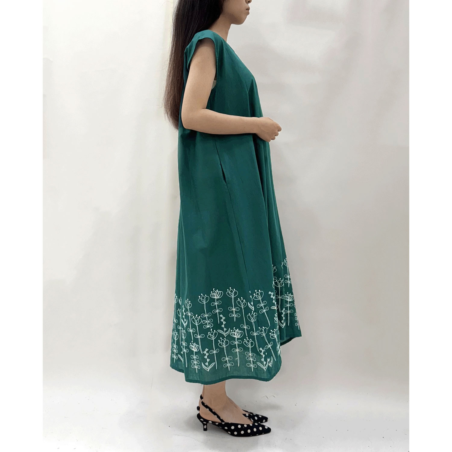 綿キャンブリック刺しゅうワンピース - 画像4