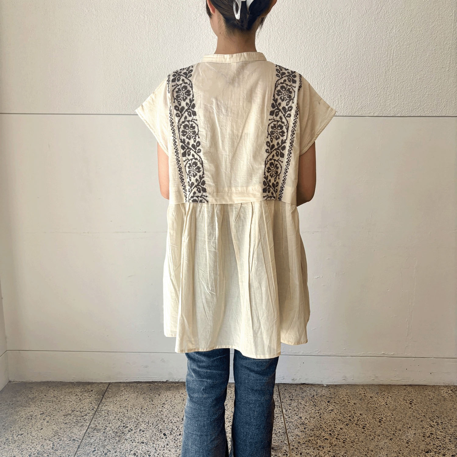 【LUPILIEN】  キャンブリック刺繍チュニック - 画像3