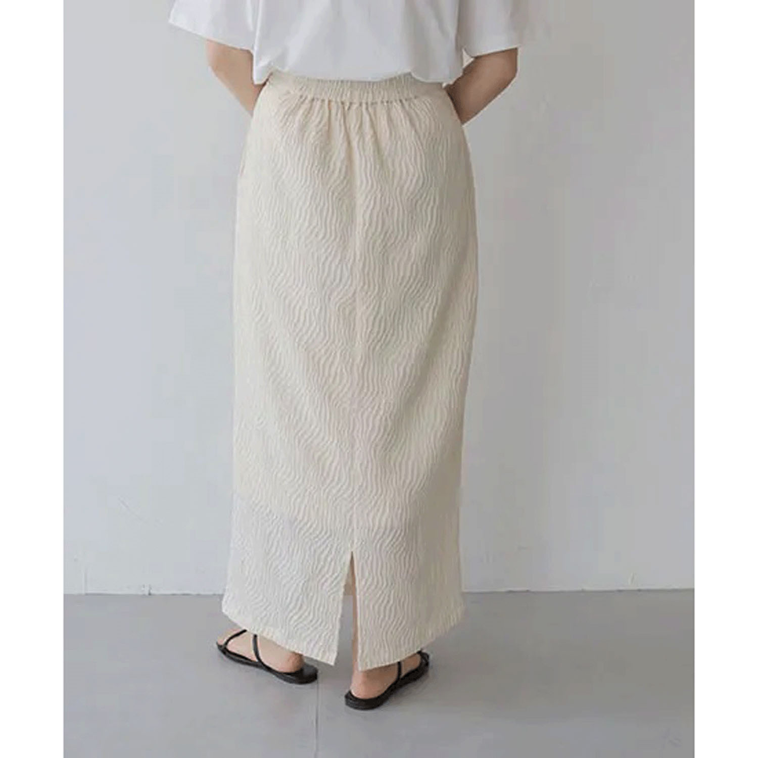 【Insta LIVE】Vingtrois ウェーブ柄スカート - 画像15