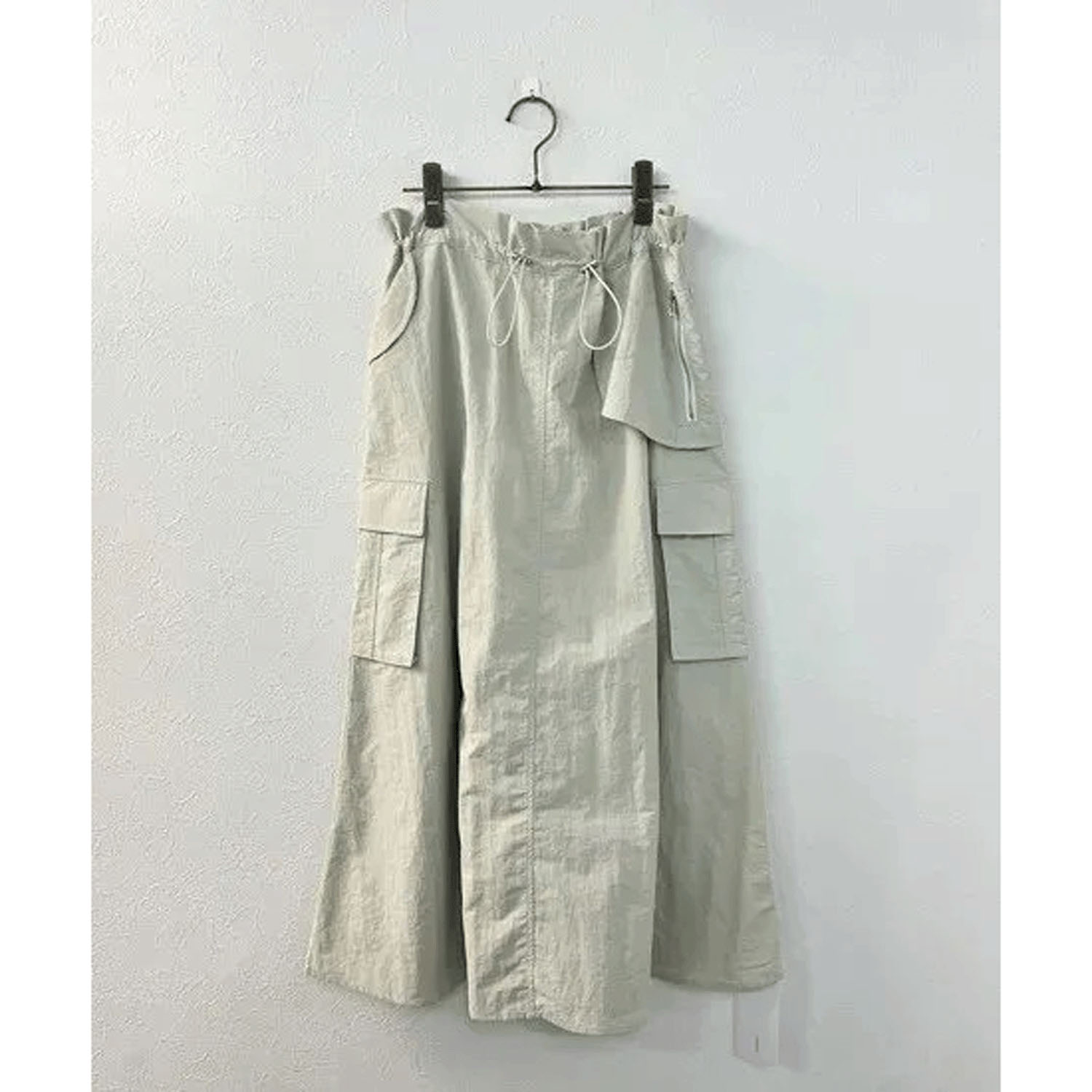 Vingtrois ナイロンワークスカート - 画像2