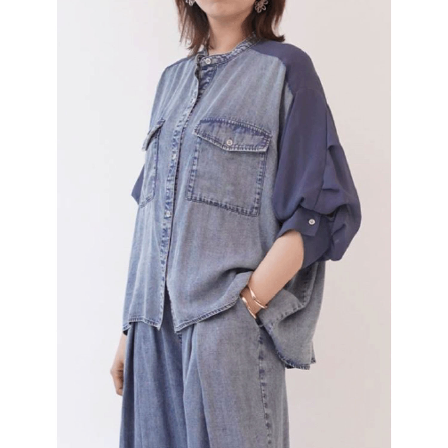 33℃ テンセルデニム切替ダブルポケットシャツ - 画像9