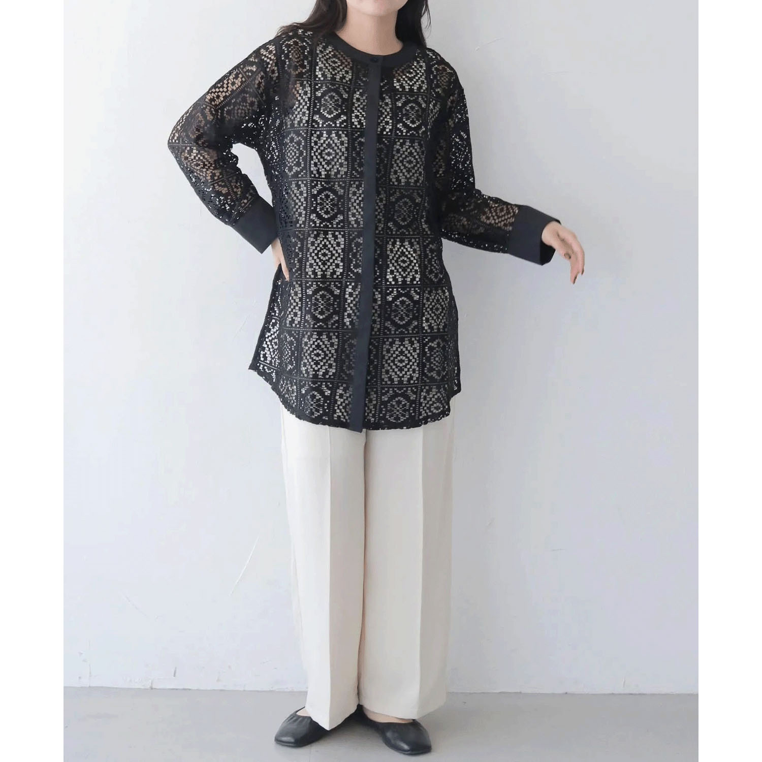 vingtrois スクエアレースシャツ - 画像5