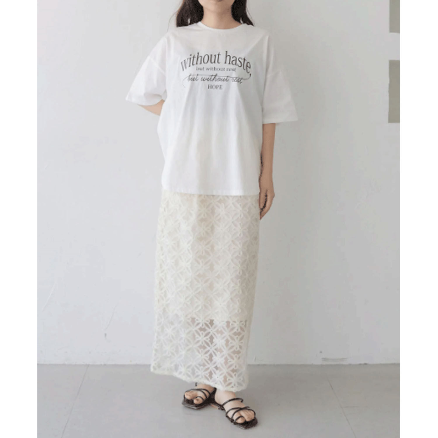 vingtroisドライタッチコットンカーブロゴTシャツ - 画像7