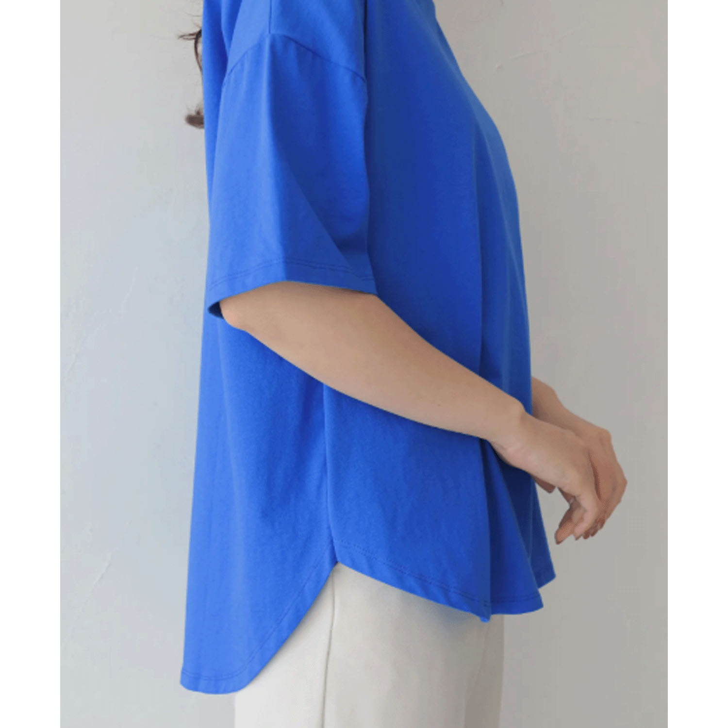 【Insta Live】vingtrois ドライタッチコットン裾ラウンドTシャツ - 画像14