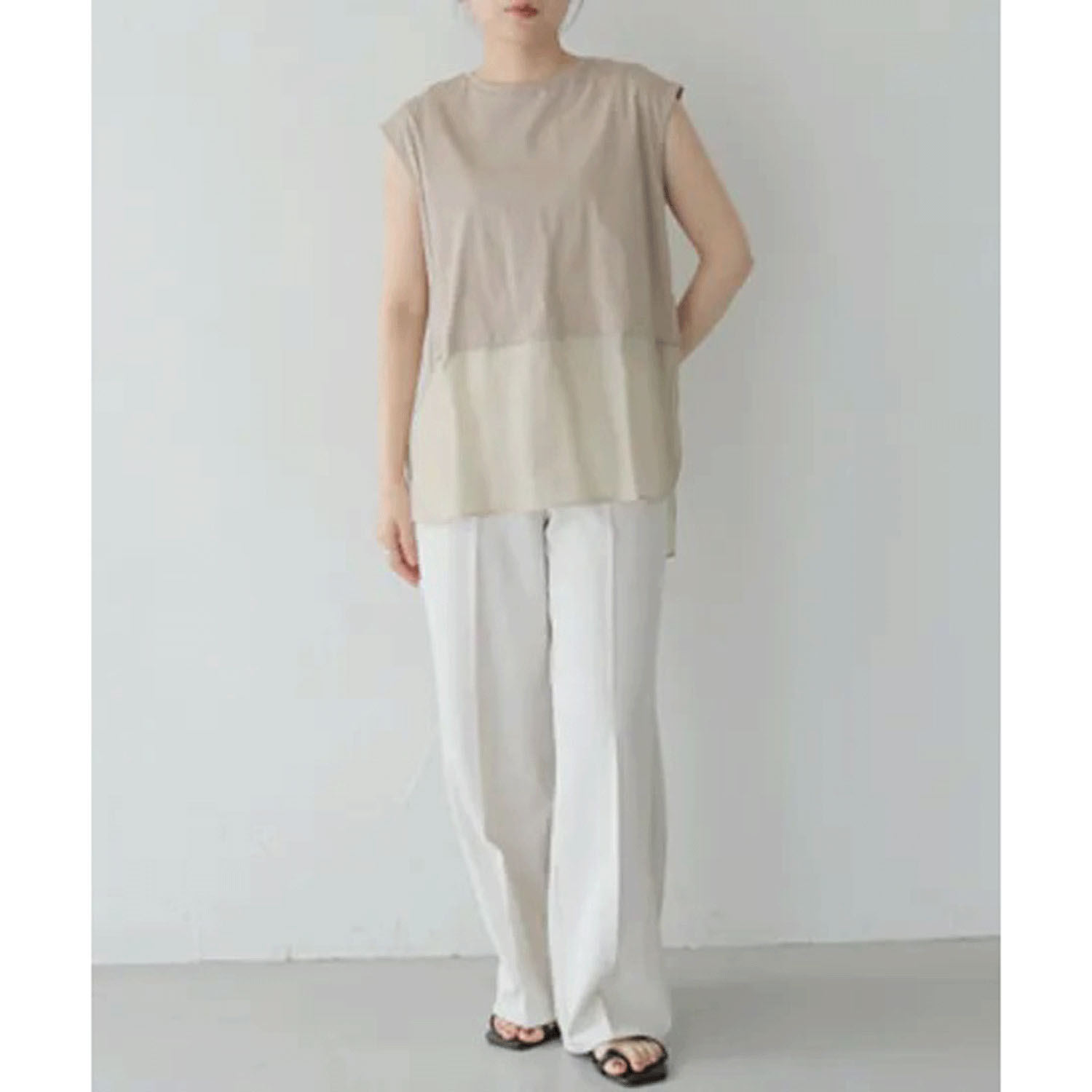 vingtrois 裾シアー切替ノースリーブ - 画像1