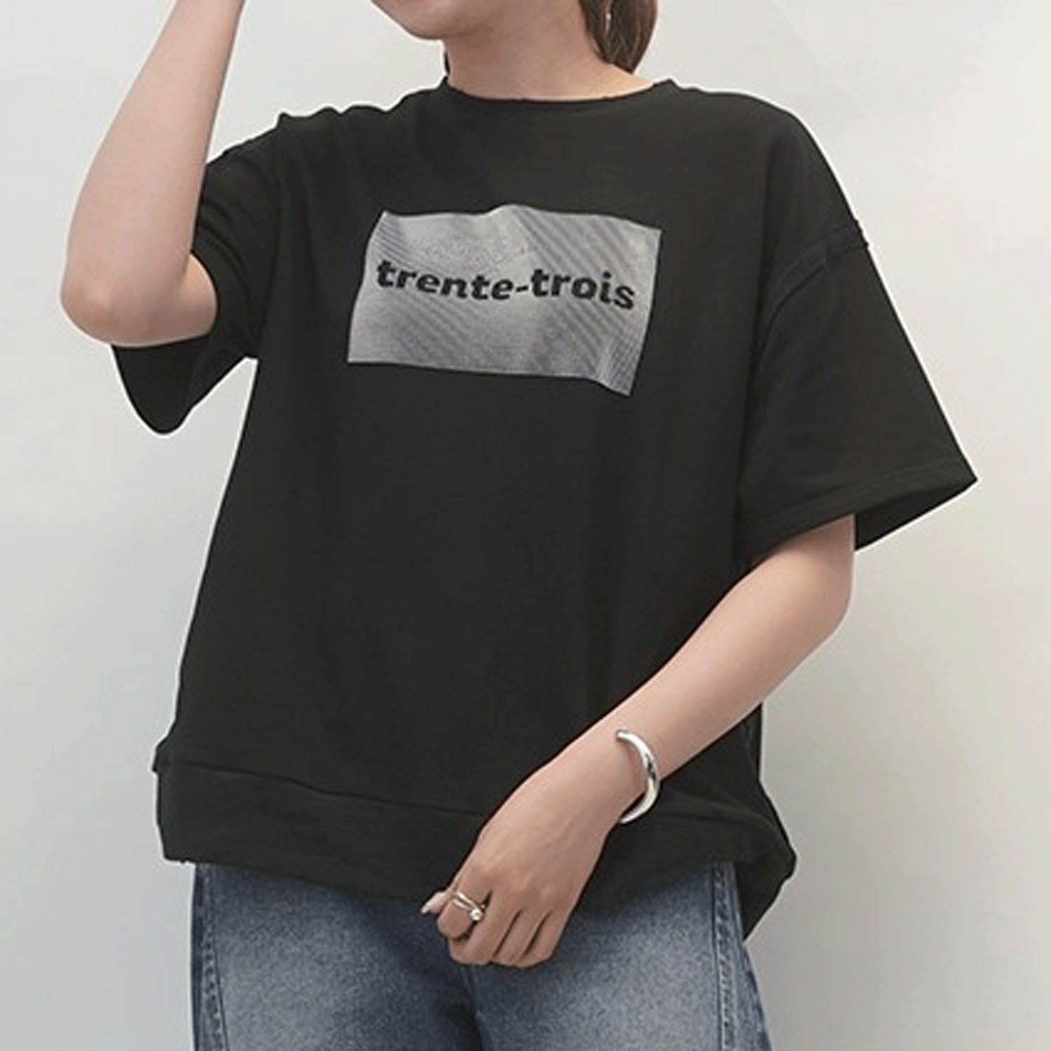 33℃ ラバーブラシプリントダメージ加工 Tシャツ