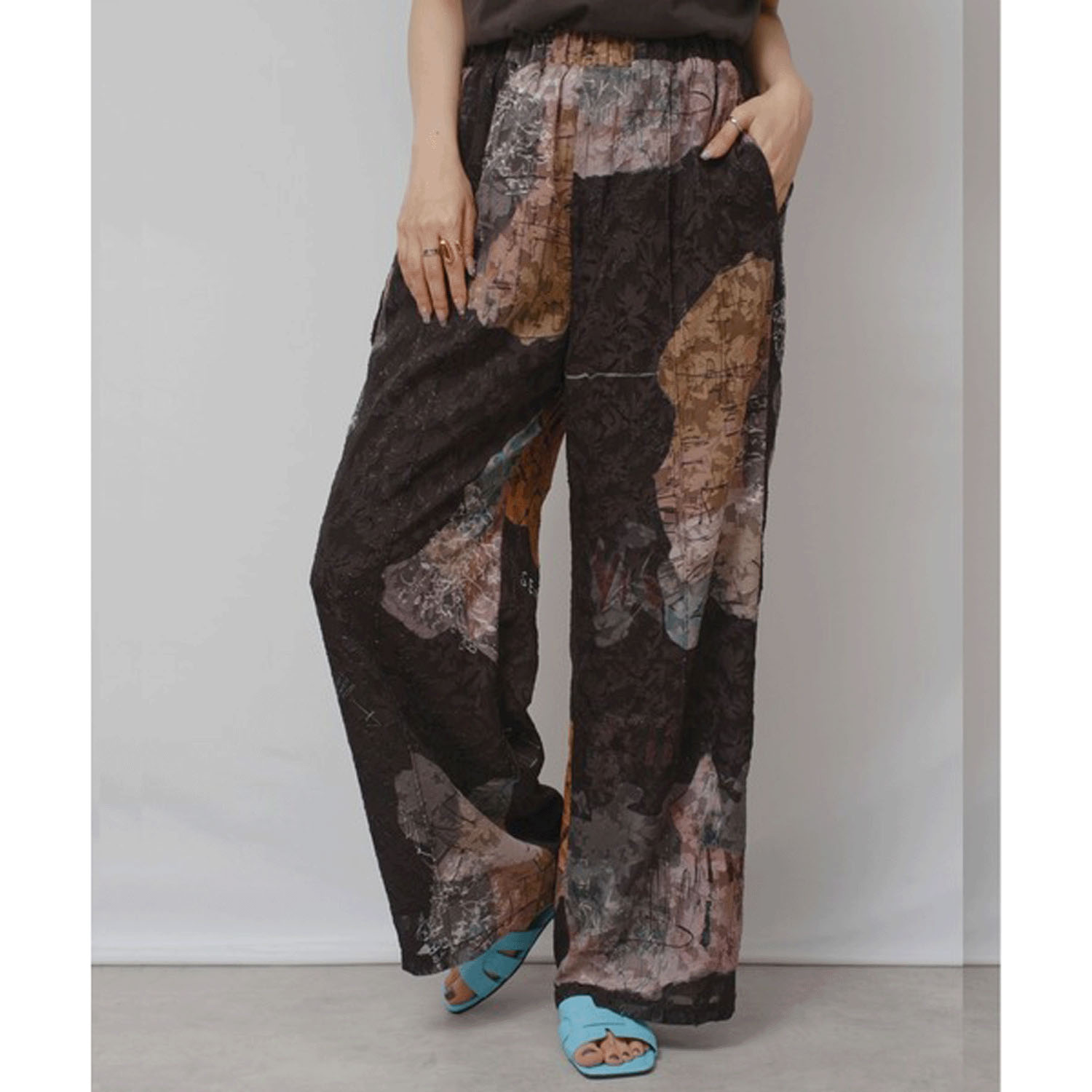 Palm Riche 風景アート柄パンツ - 画像17