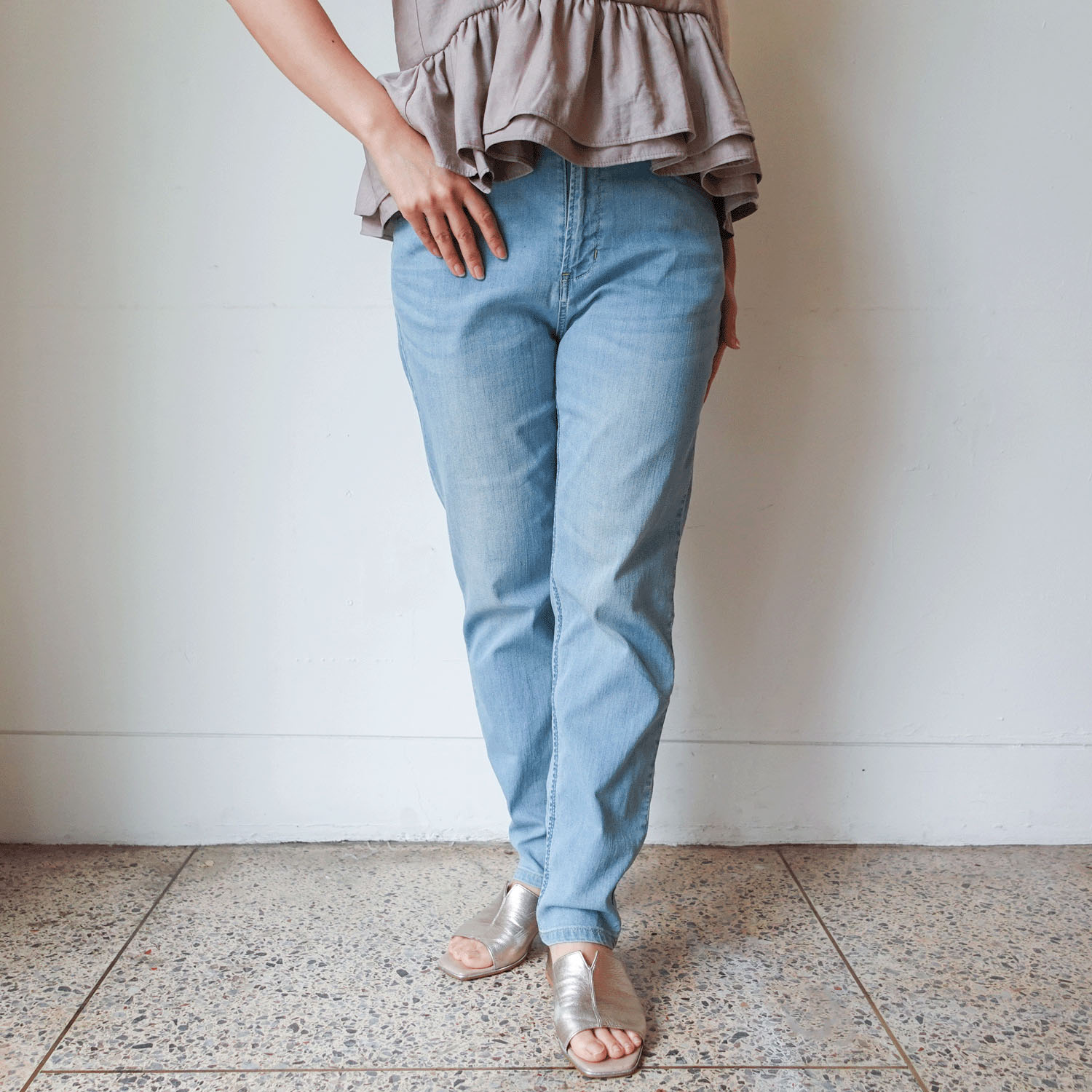 【Insta Live】aiai C／Nクールストレッチ 木陰デニムアンクルテーパード - 画像3