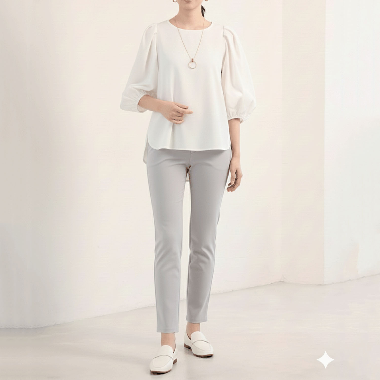 RNストレッチラクの美ストレートパンツ