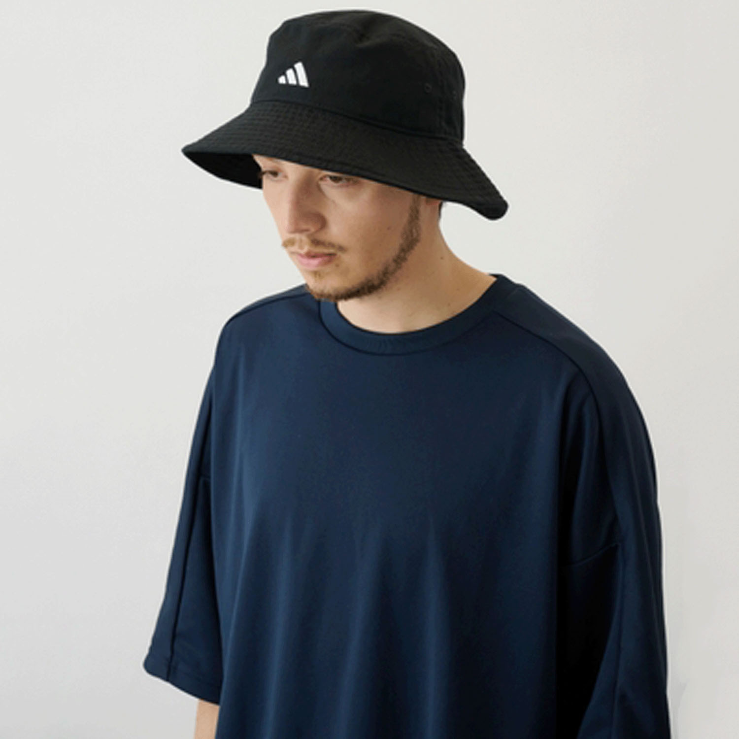 adidas ツイルバケットハット - 画像1