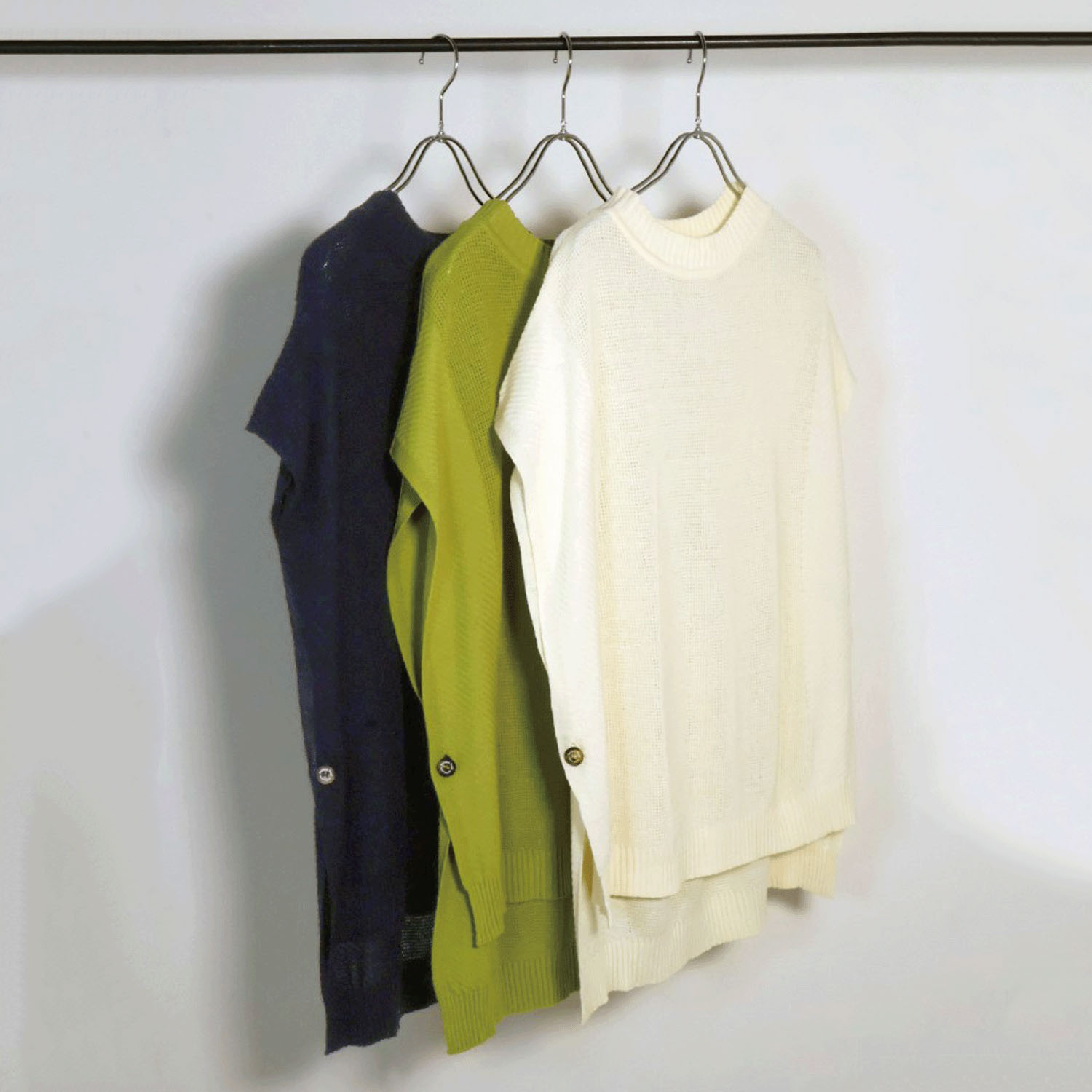 Northern Truck サイド釦留めニットベスト - 画像2