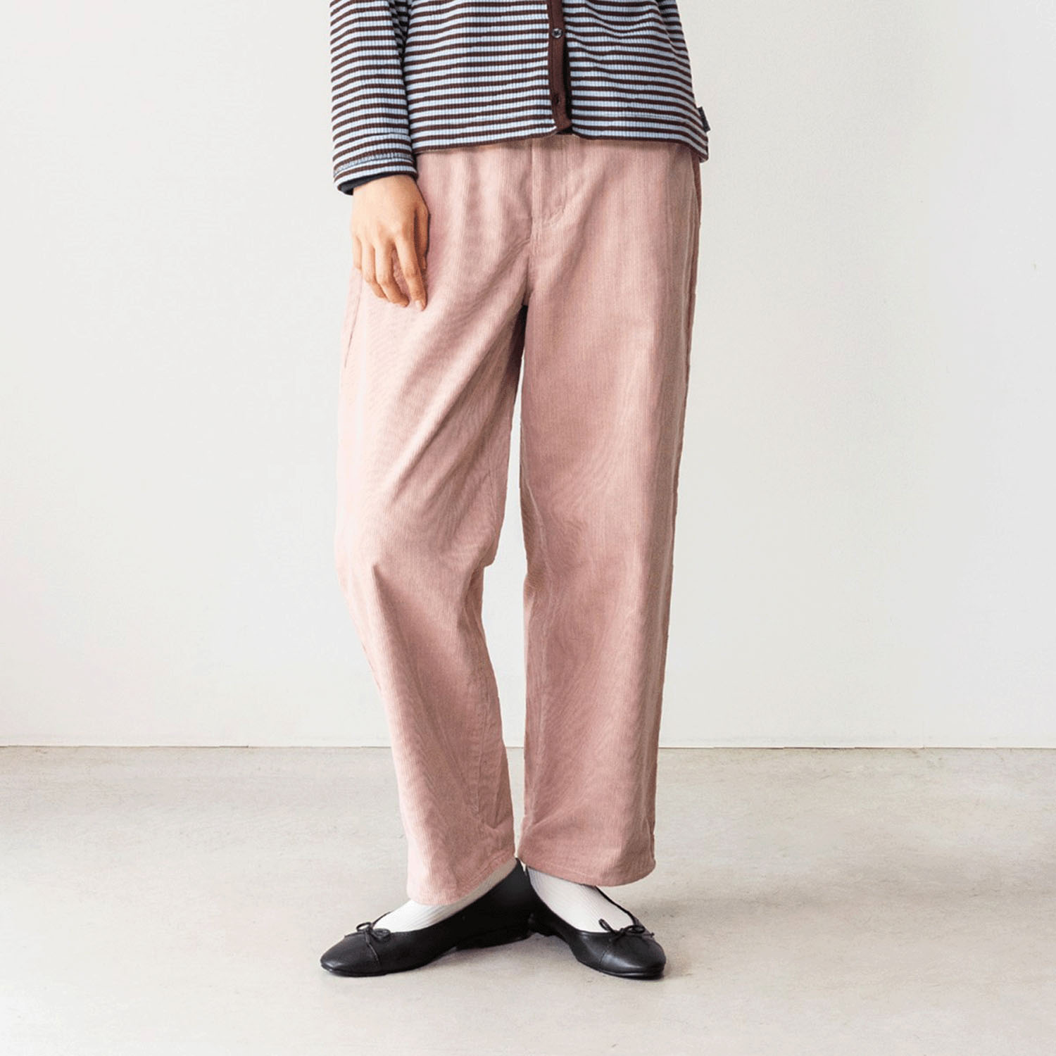 Northern Truck コーデュロイストレートパンツ